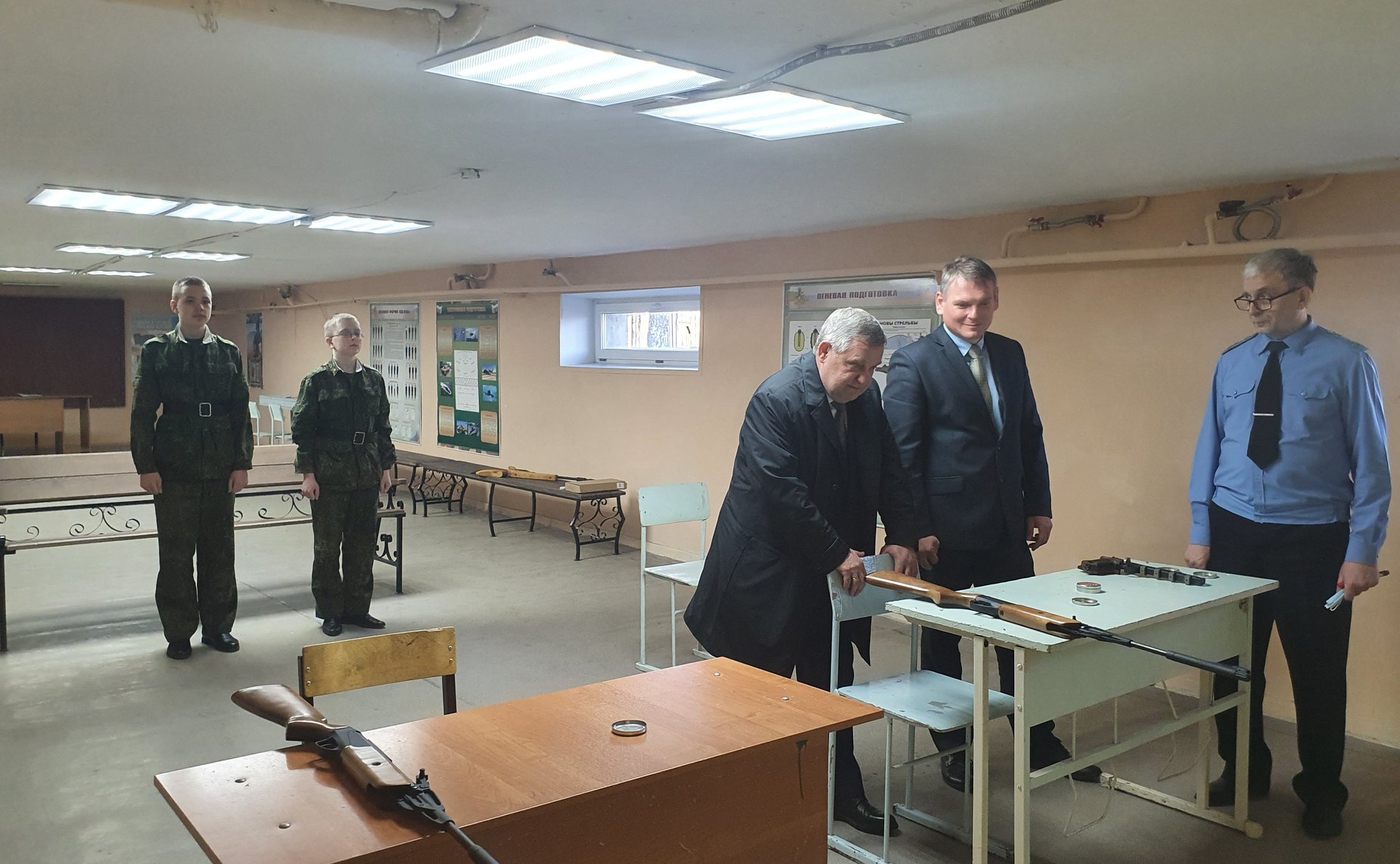 Александр Ракитин принял участие в 50-м юбилейном Слете отличников муниципального образовательного учреждения «Университетский лицей», который проходит в этом году в рамках Петровской ассамблеи