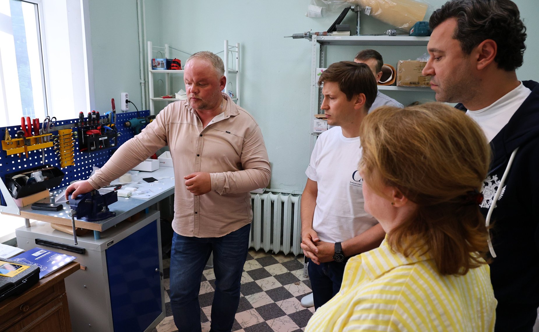 Сенаторы посетили филиал «Вологодский» АО «Московское протезно-ортопедическое предприятие»