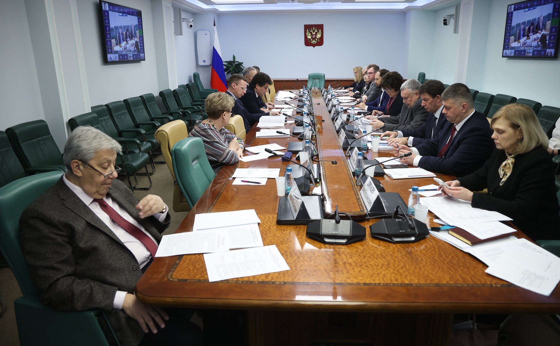 Совещание Комитета СФ по федеративному устройству, региональной политике, МСУ и делам Севера «О совершенствовании подходов к определению затрат организации ЖКХ на фонд оплаты труда»