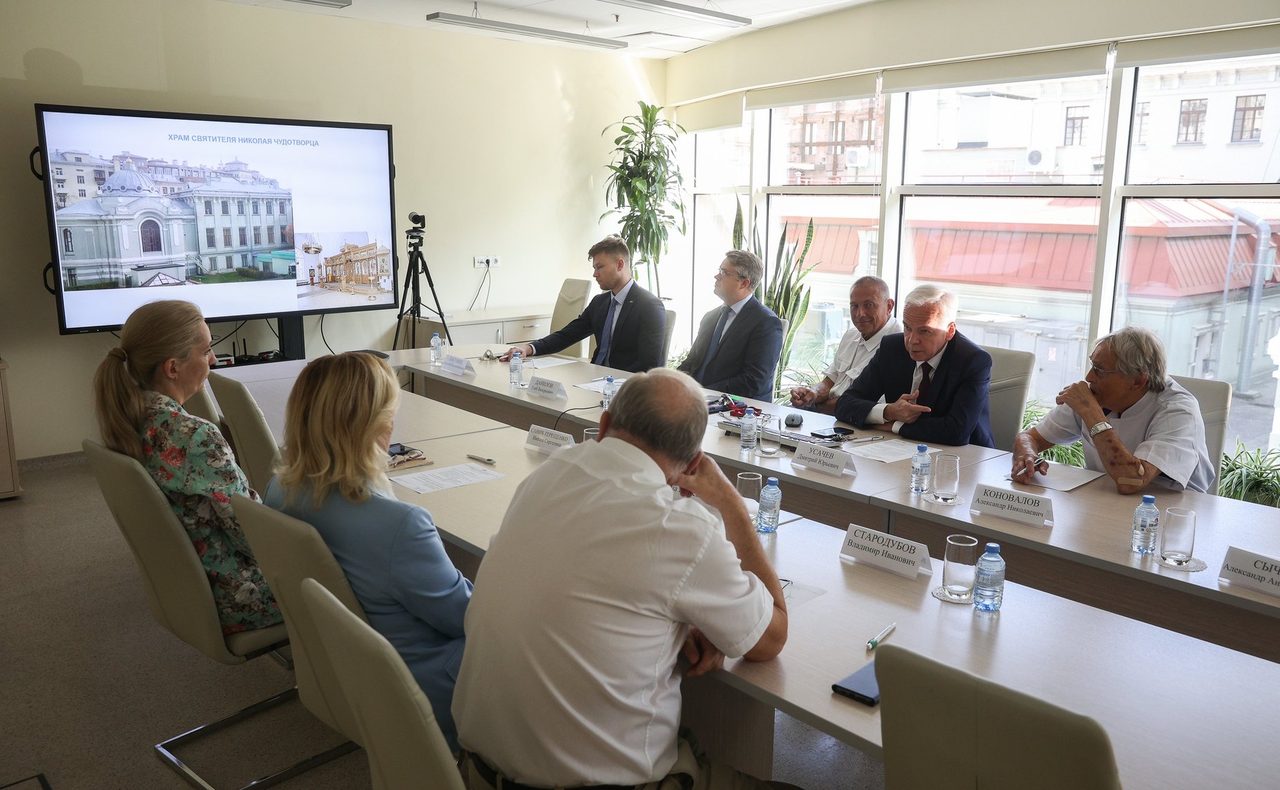 Заместитель Председателя Совета Федерации Инна Святенко посетила Национальный медицинский исследовательский центр нейрохирургии имени академика Н.Н. Бурденко