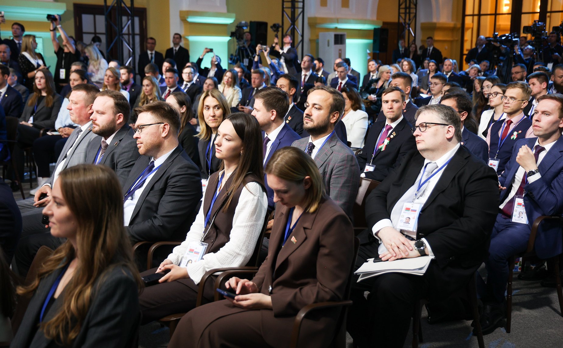 Встреча Председателя СФ Валентины Матвиенко и Председателя Совета Республики Национального собрания Республики Беларусь Натальи Кочановой с представителями молодежи России и Беларуси