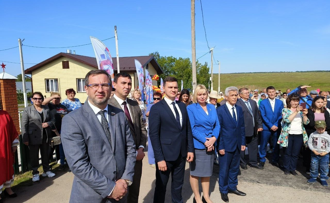 Николай Владимиров принял участие в открытии нового дома культуры в Чувашской Республике