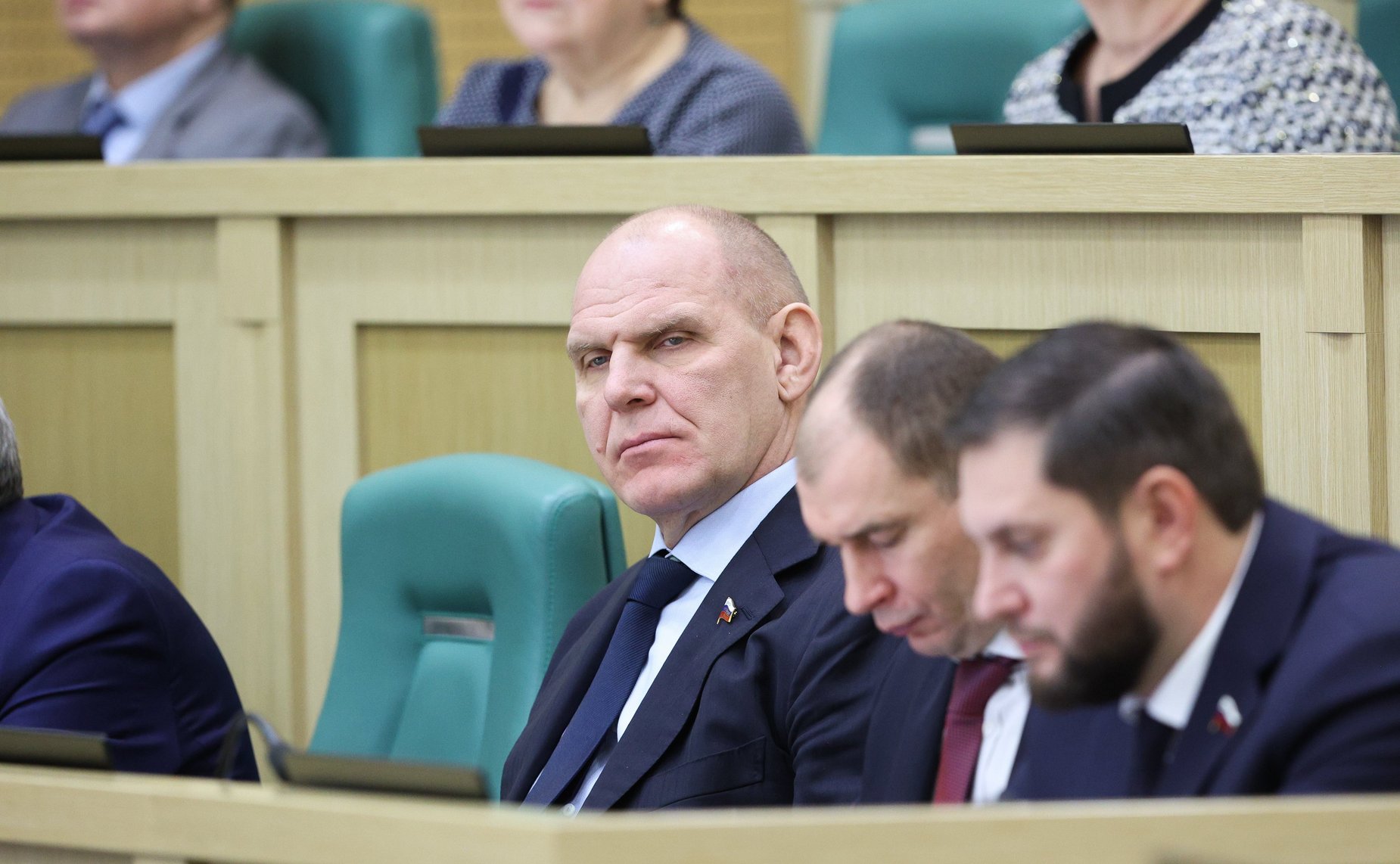 Александр Карелин