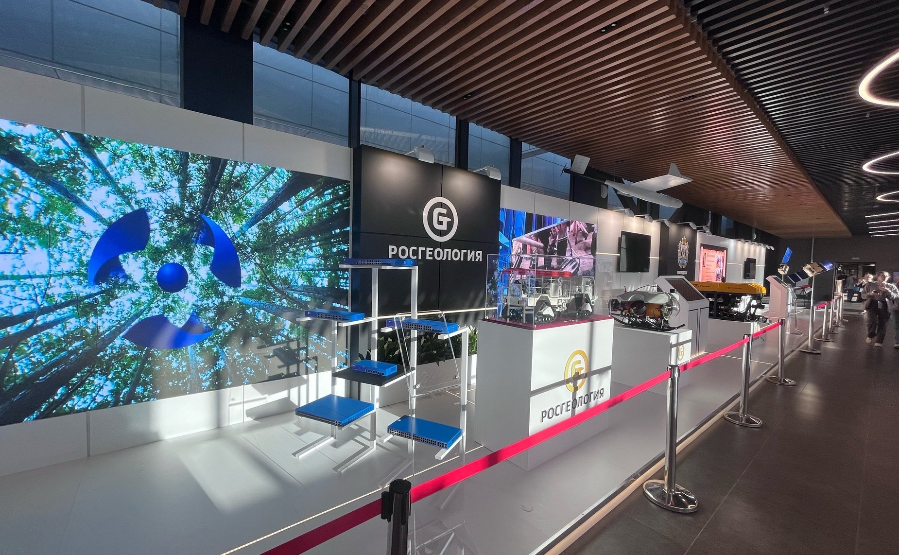 Елена Писарева приняла участие в мероприятиях первого в стране Чемпионата высоких технологий