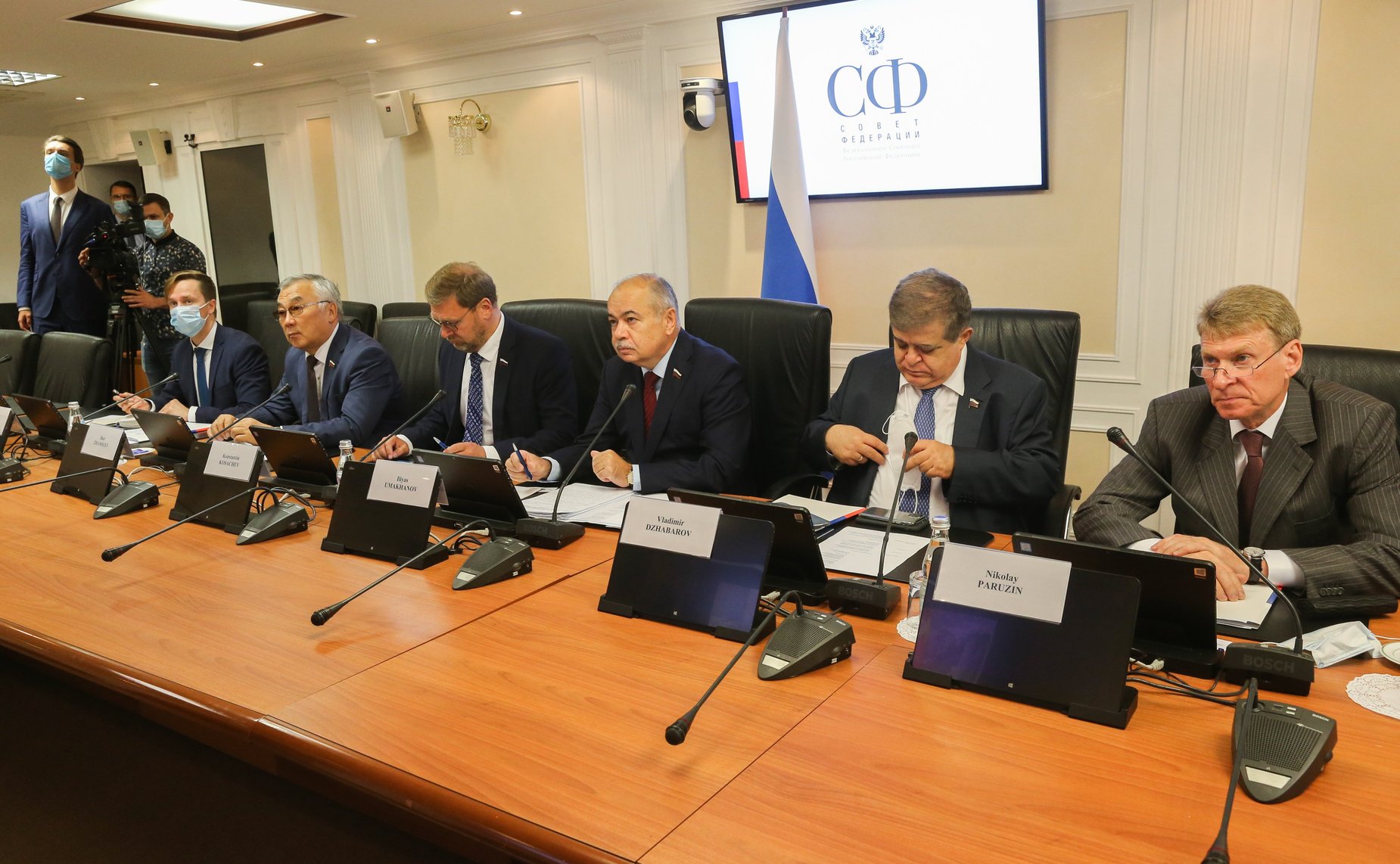 Встреча Ильяса Умаханова с первым заместителем Председателя Постоянного комитета Всекитайского собрания народных представителей КНР в режиме видеоконференции