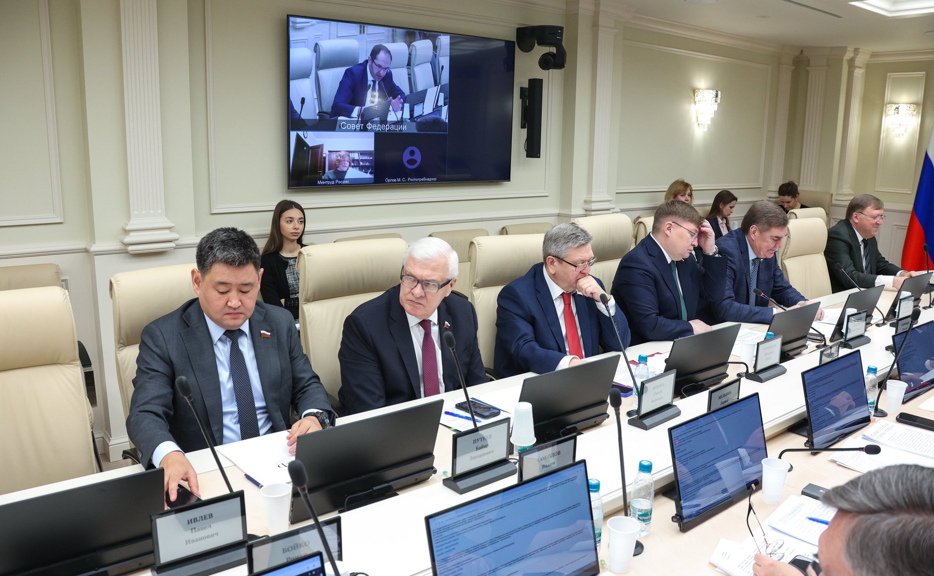 Заседание Комитета Совета Федерации по Регламенту и организации парламентской деятельности