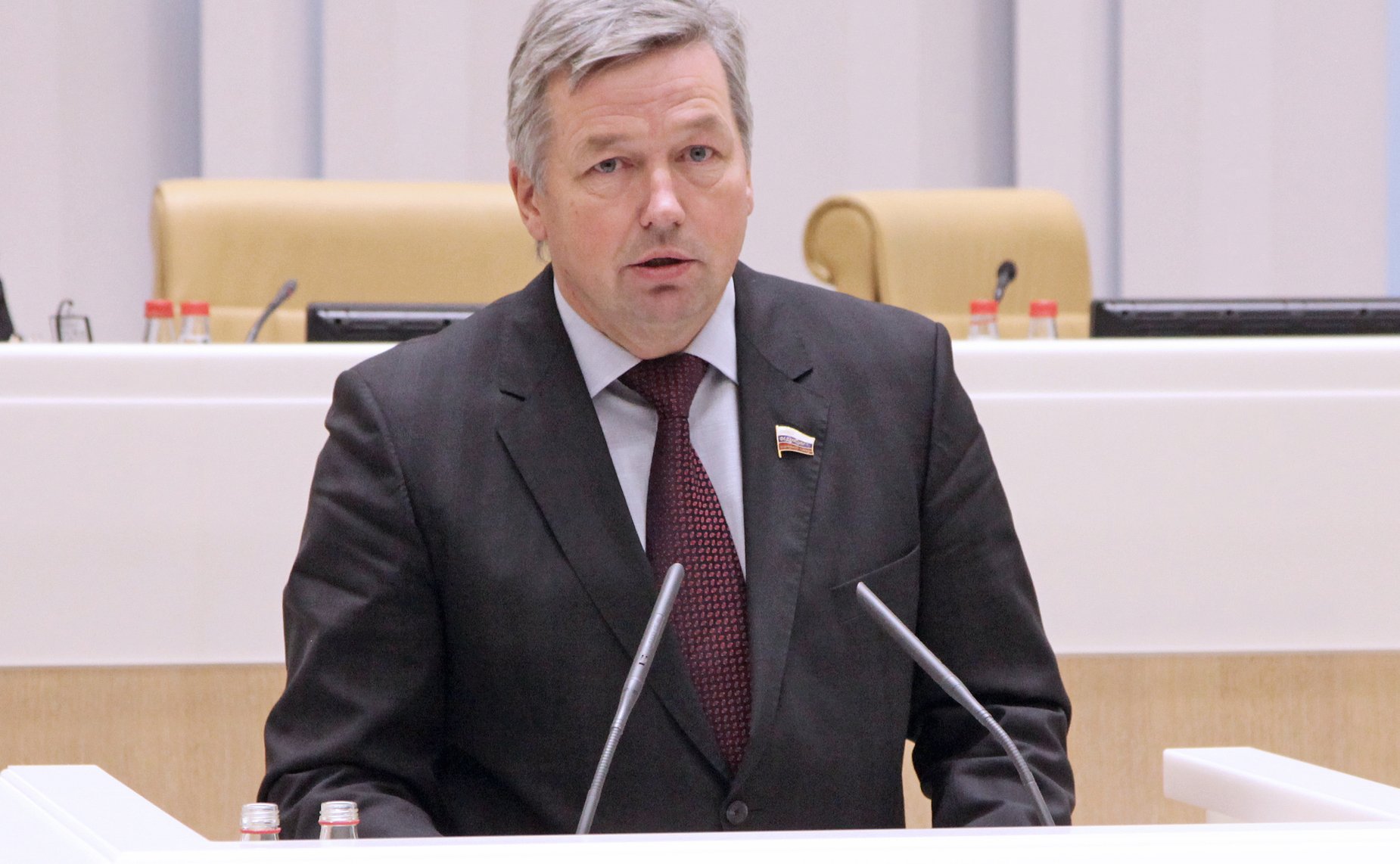 Триста двадцать пятое заседание Совета Федерации