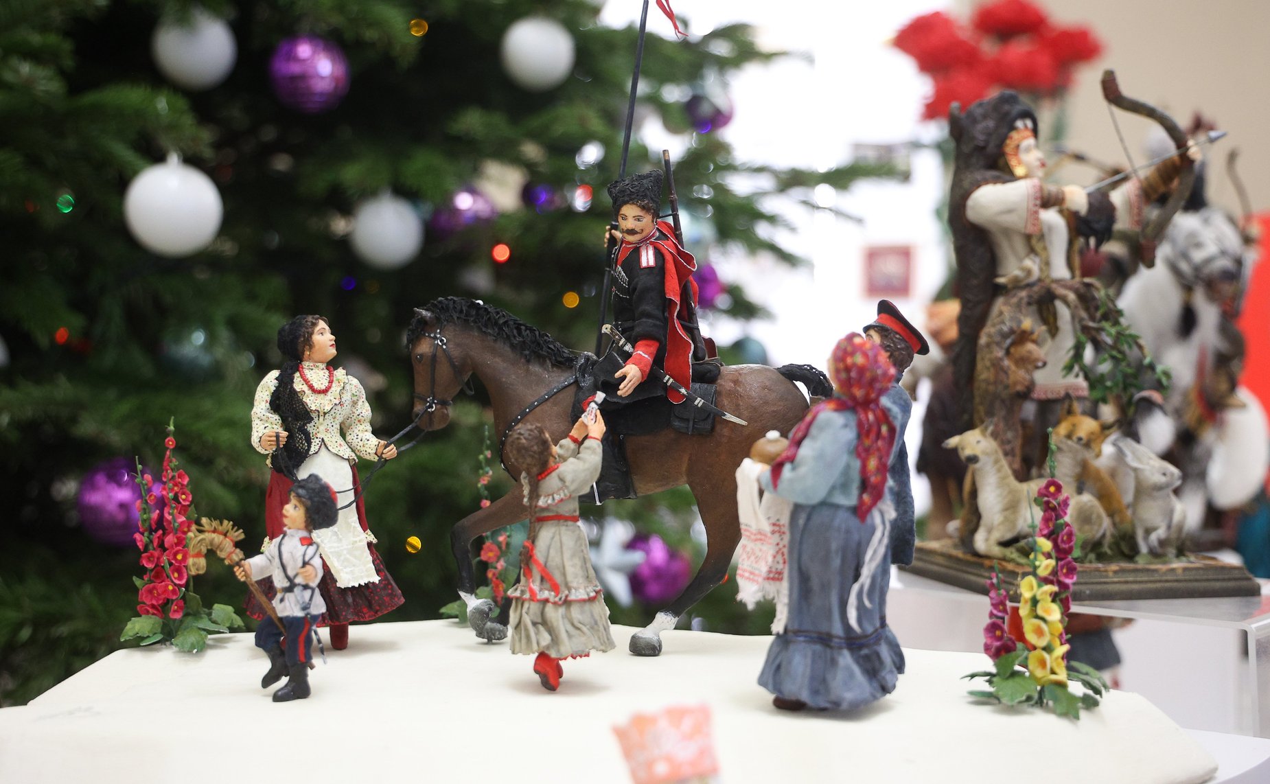 Торжественное открытие выставки лучших работ VII Всероссийского конкурса ватного мастерства «Россия многоликая: героический эпос», приуроченного к Году защитника Отечества в России, и награждение победителей конкурса