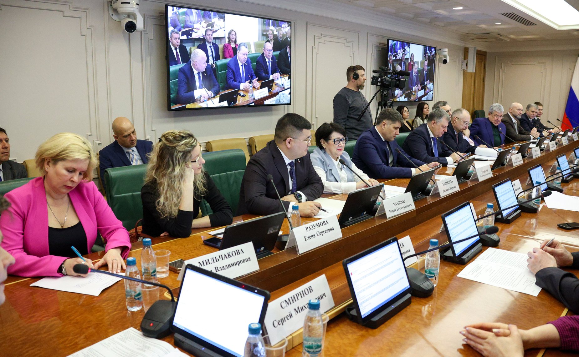 Заседание Комитета Совета Федерации по аграрно-продовольственной политике и природопользованию