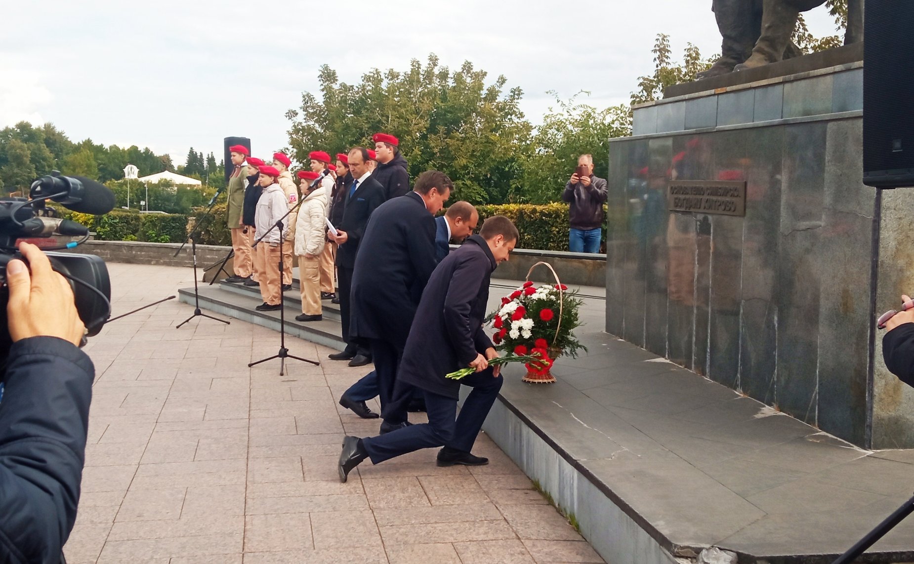 Сергей Рябухин принял участие в торжественном мероприятиях, посвященных 374-летию Симбирска-Ульяновска