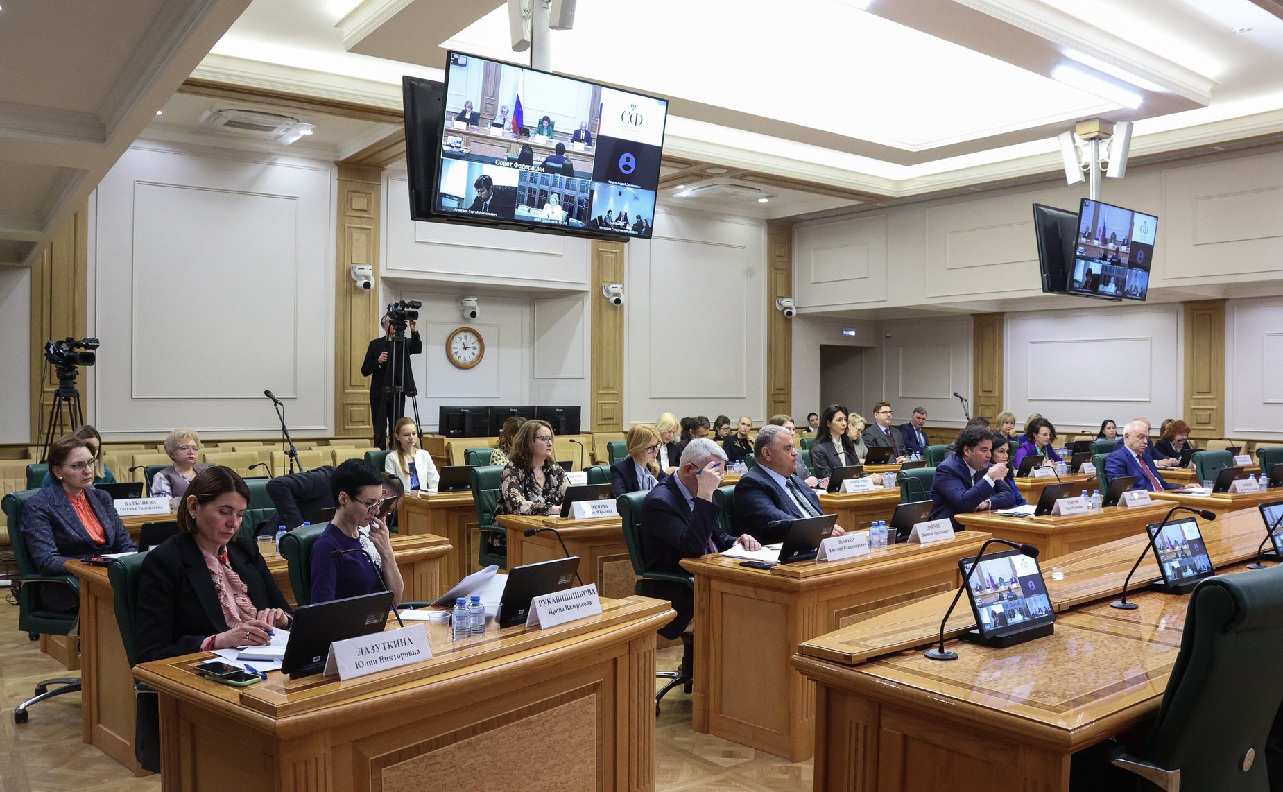 Заседание Совета по региональному здравоохранению при СФ