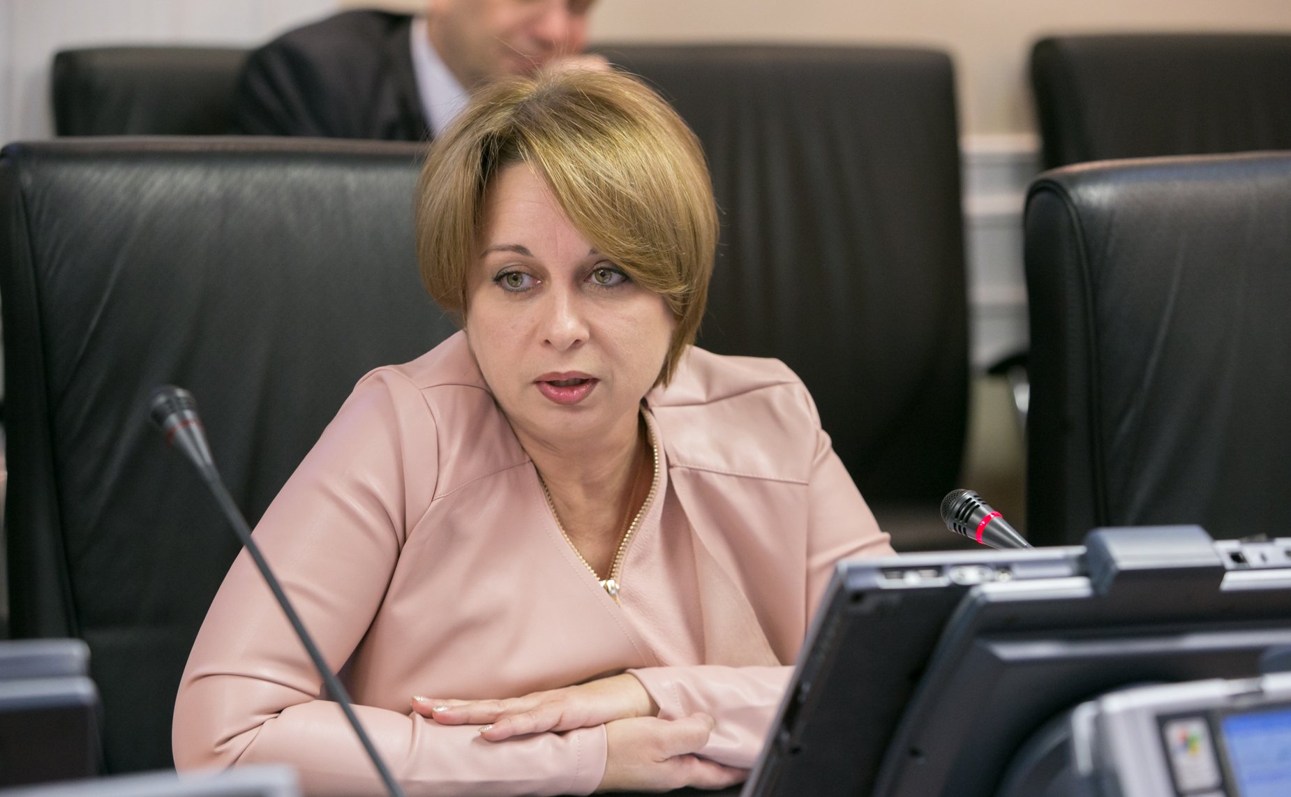 «Круглый стол» на тему «Нормативно-правовое регулирование присутствия иностранных финансовых компаний на территории РФ»