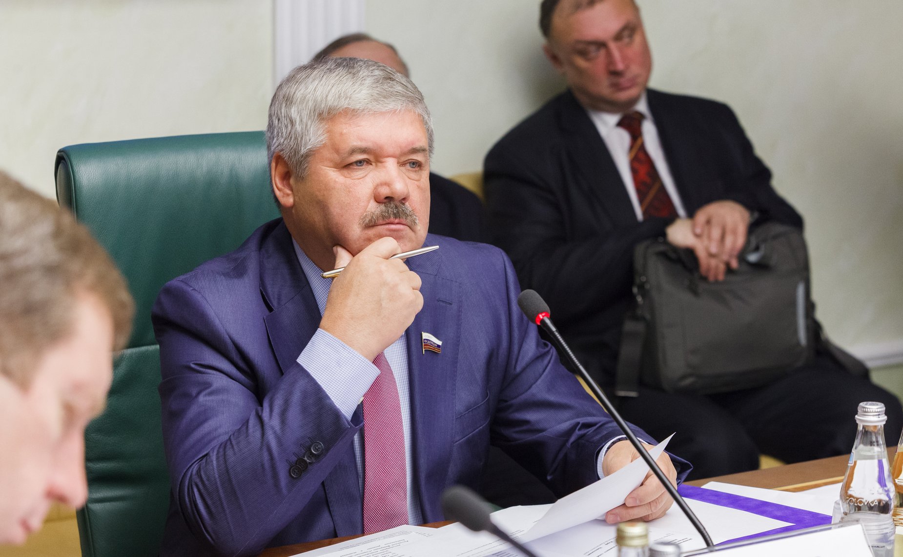 Ю. Неелов  Заседание Комитета СФ  по экономической политике