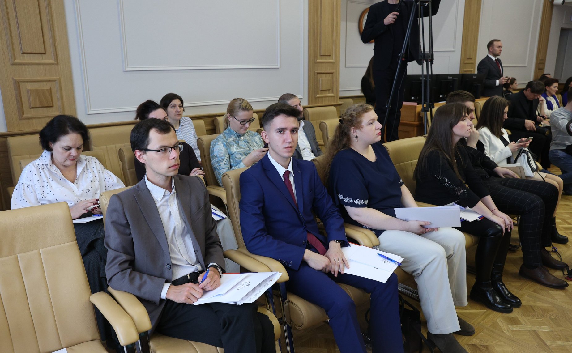 Встреча Председателя СФ Валентины Матвиенко с победителями Всероссийского конкурса молодежных авторских проектов и проектов в сфере образования «Моя страна- моя Россия»