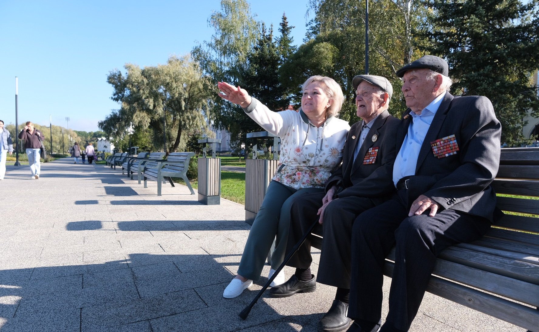 Елена Писарева организовала встречу ветеранов Великой Отечественной войны