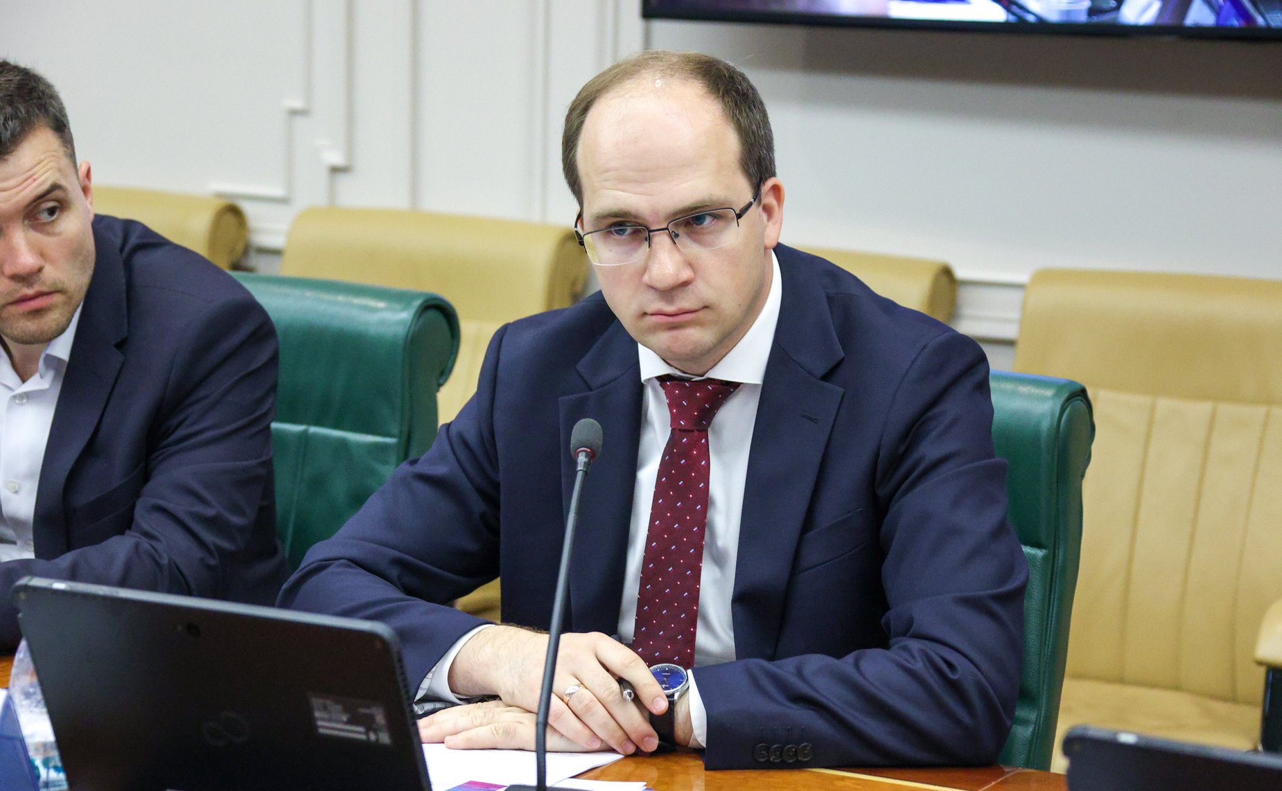 Круглый стол на тему «Обеспечение устойчивого развития арктических поселков и сел»