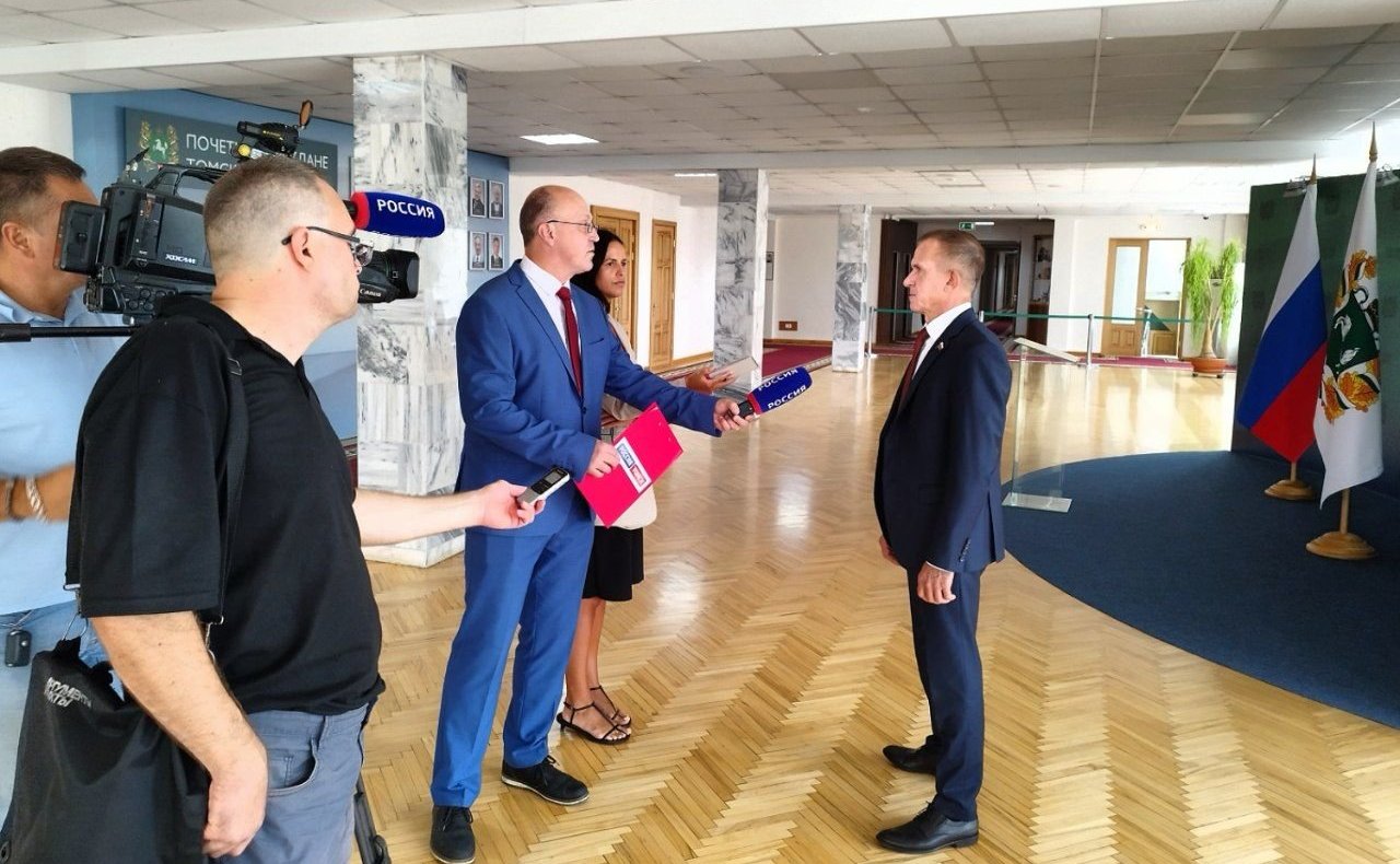 Владимир Кравченко подвел итоги полугодия и рассказал о планах деятельности в Совете Федерации