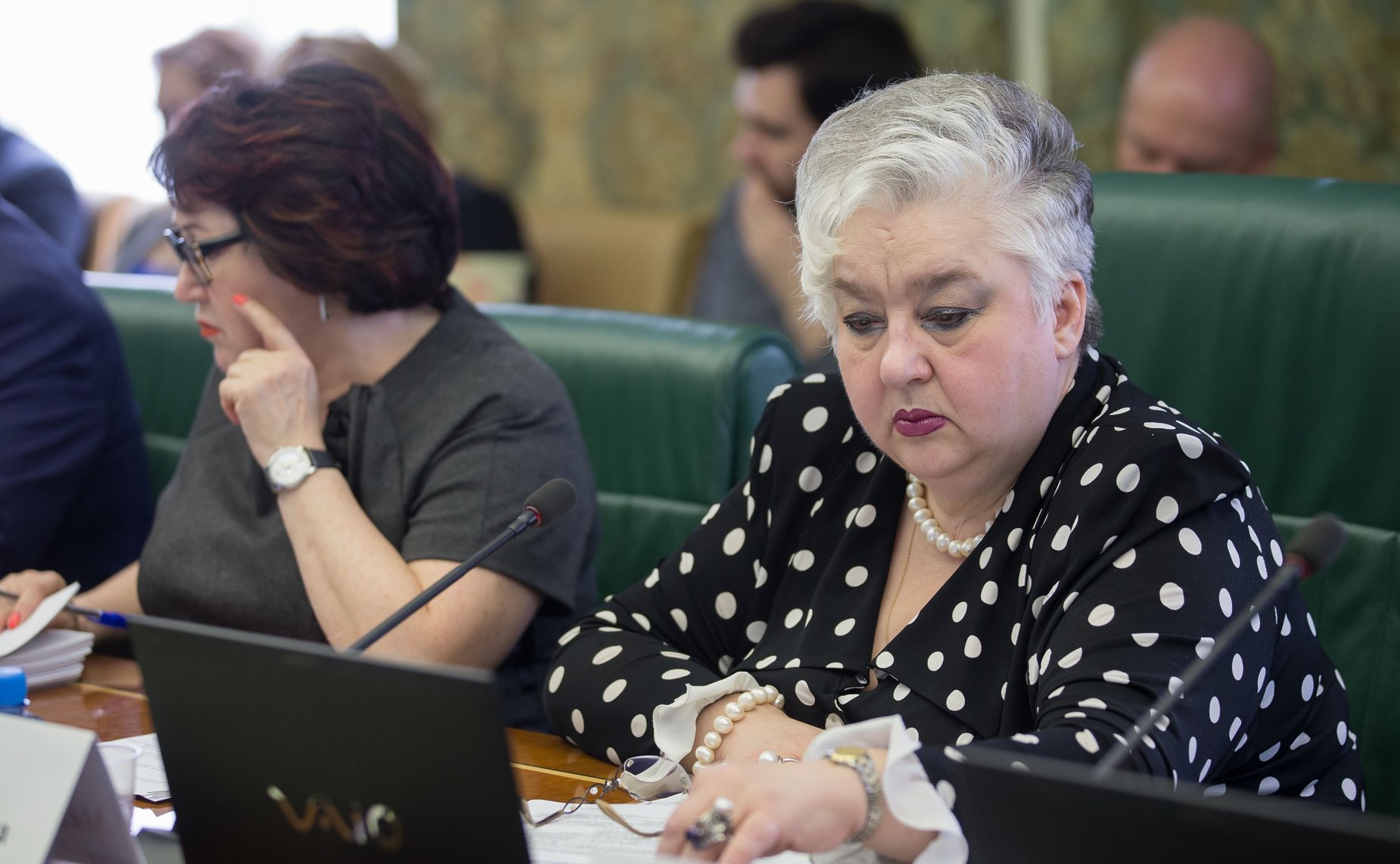 И. Тихонова