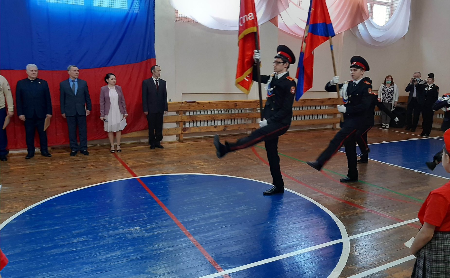 Сергей Мартынов принял участие в торжественной церемонии посвящения в юнармейцы воспитанников йошкар-олинской школы №3