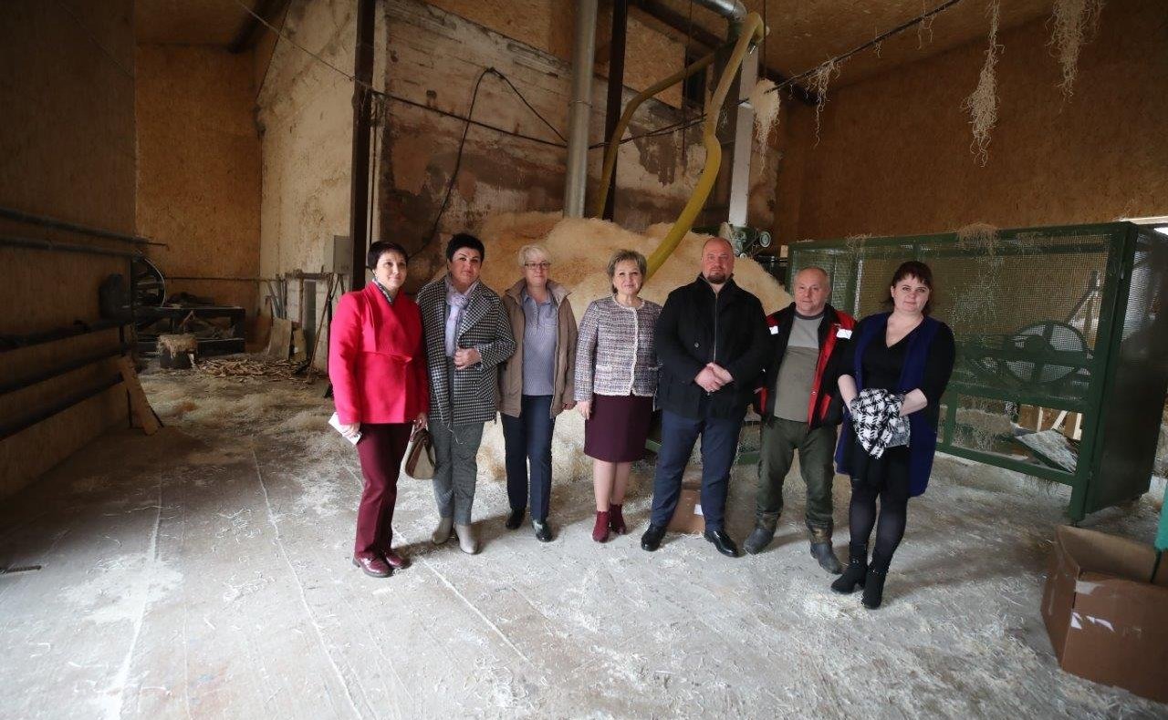 Елена Писарева в рамках работы в регионе побывала в Боровичском районе