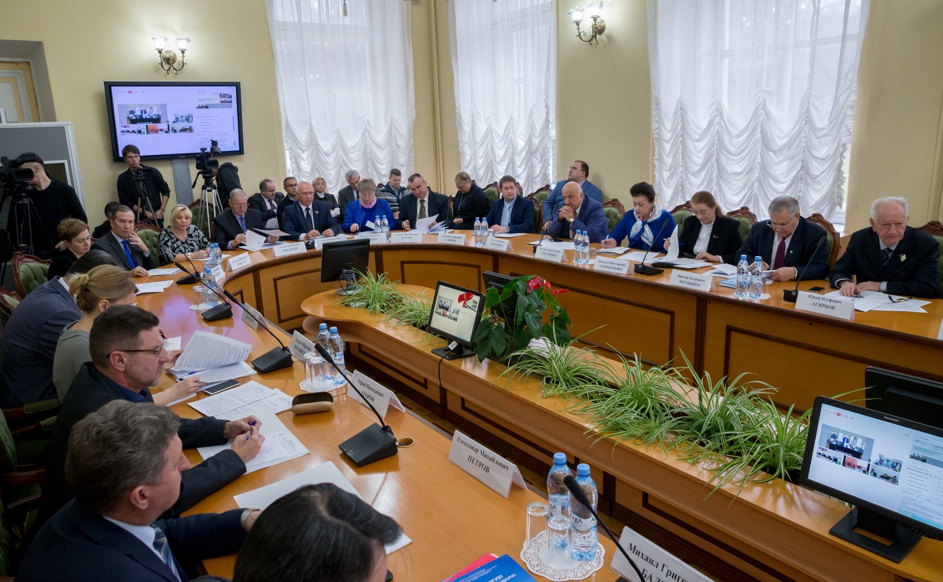 Парламентские слушания на тему «Ключевые факторы развития аграрного образования»