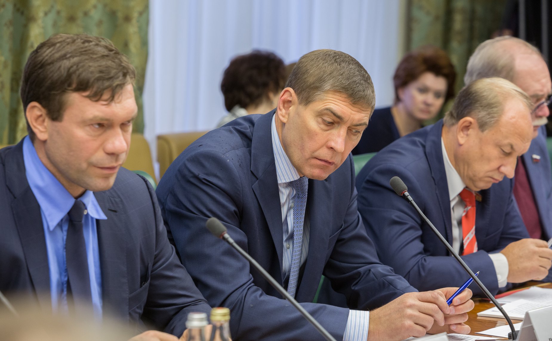 Заседание Комитета общественной поддержки жителей Юго-Востока Украины