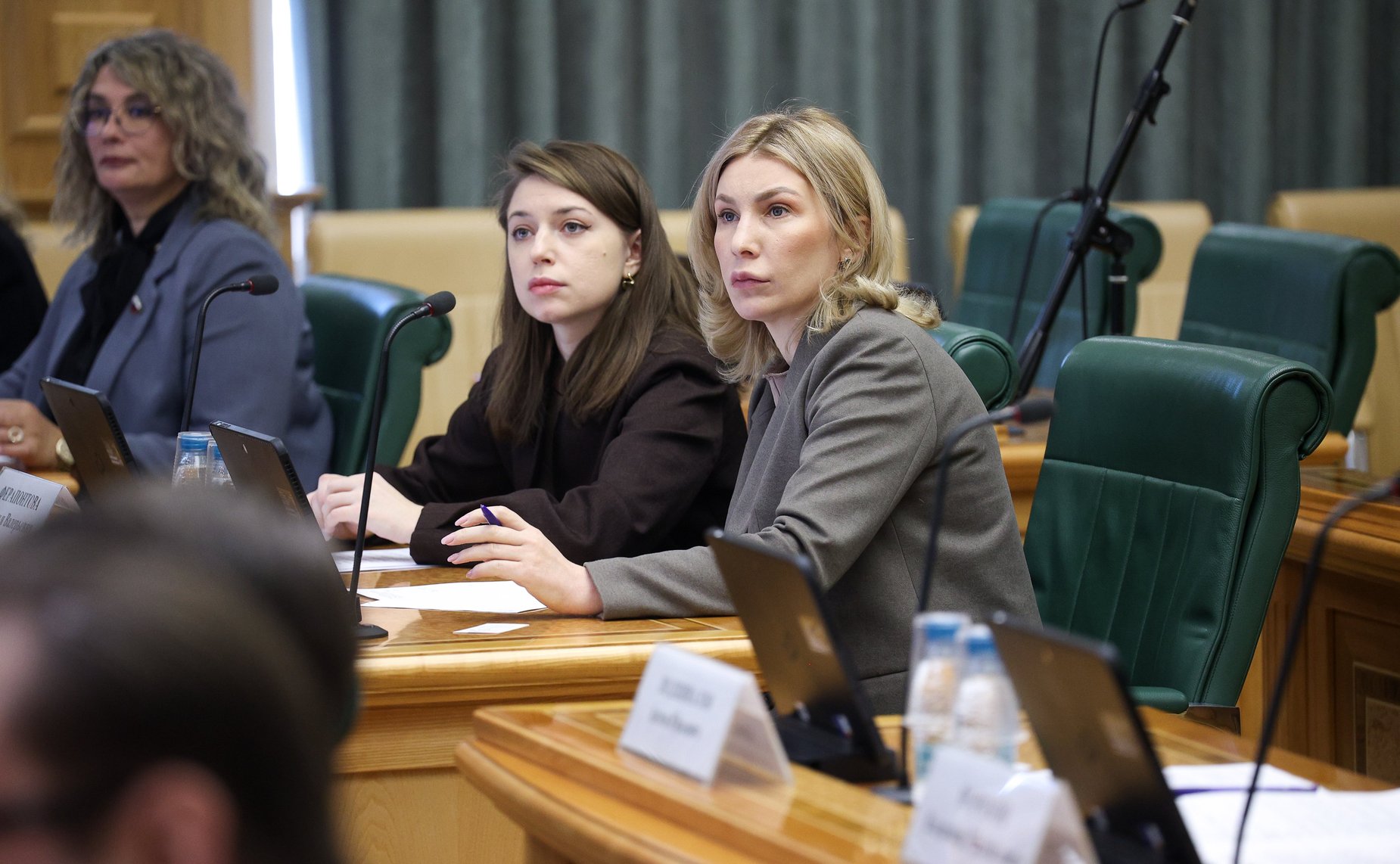 Круглый стол на тему «Совершенствование механизмов трудоустройства в Российской Федерации талантливых выпускников российских вузов из числа иностранных граждан»