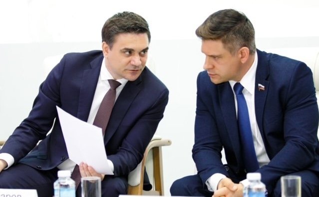 С приветственной речью на IV Форуме «Психология питания» выступил сенатор РФ Юрий Архаров