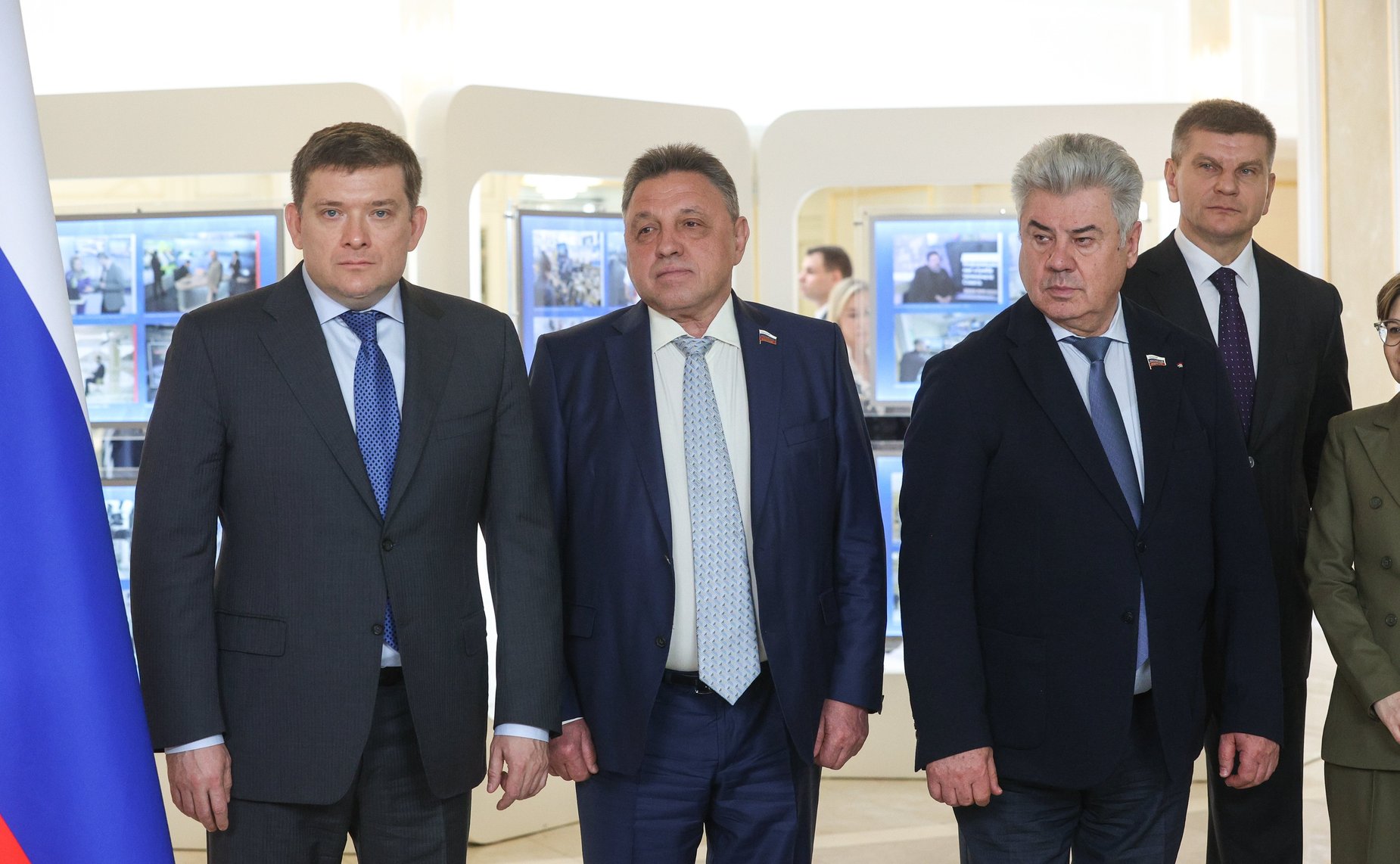 Валентина Матвиенко поздравила с юбилейными датами парламентские СМИ. В этом году «Парламентская газета» отмечает 25-летие, а телеканал Совета Федерации «Вместе-РФ» — десять лет