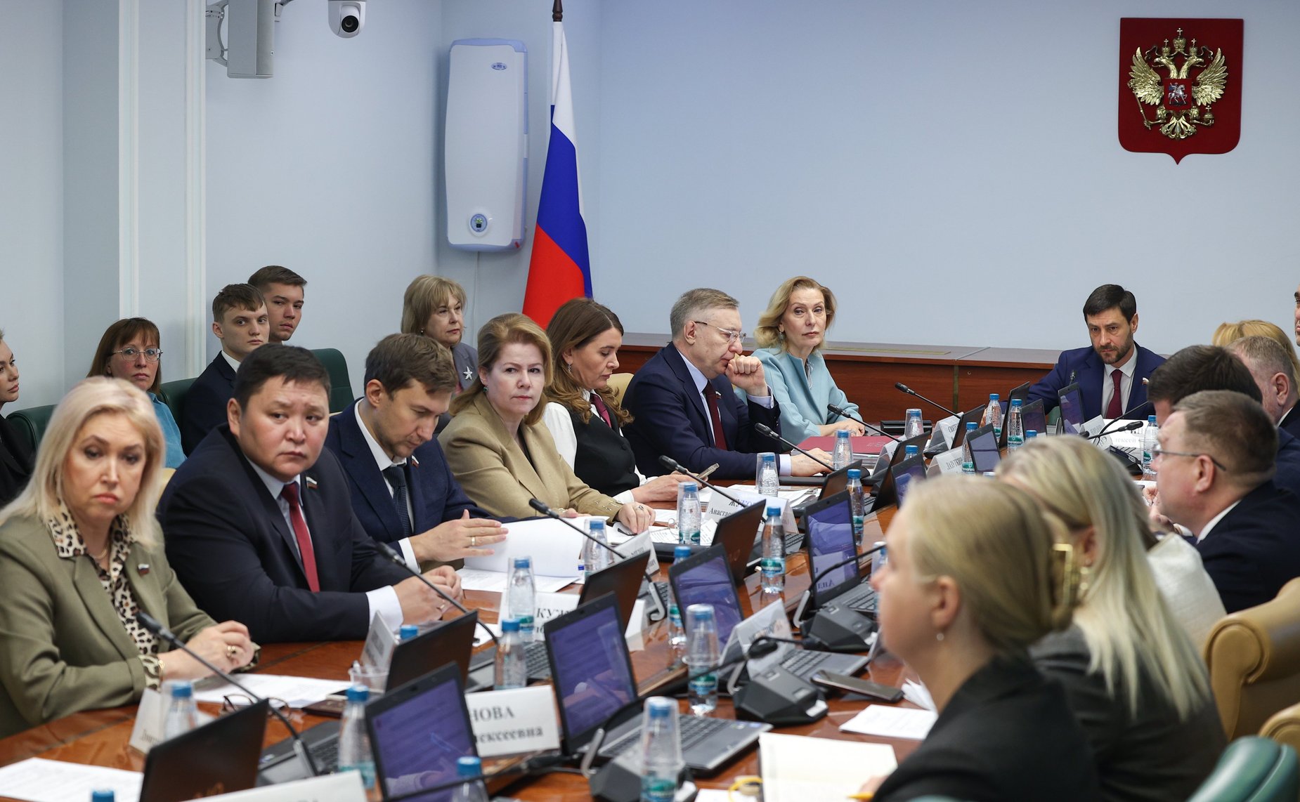 Заседание Комитета Совета Федерации по социальной политике на тему «Актуальные вопросы восстановления и защиты социальных прав граждан, участников специальной военной операции и членов их семей»