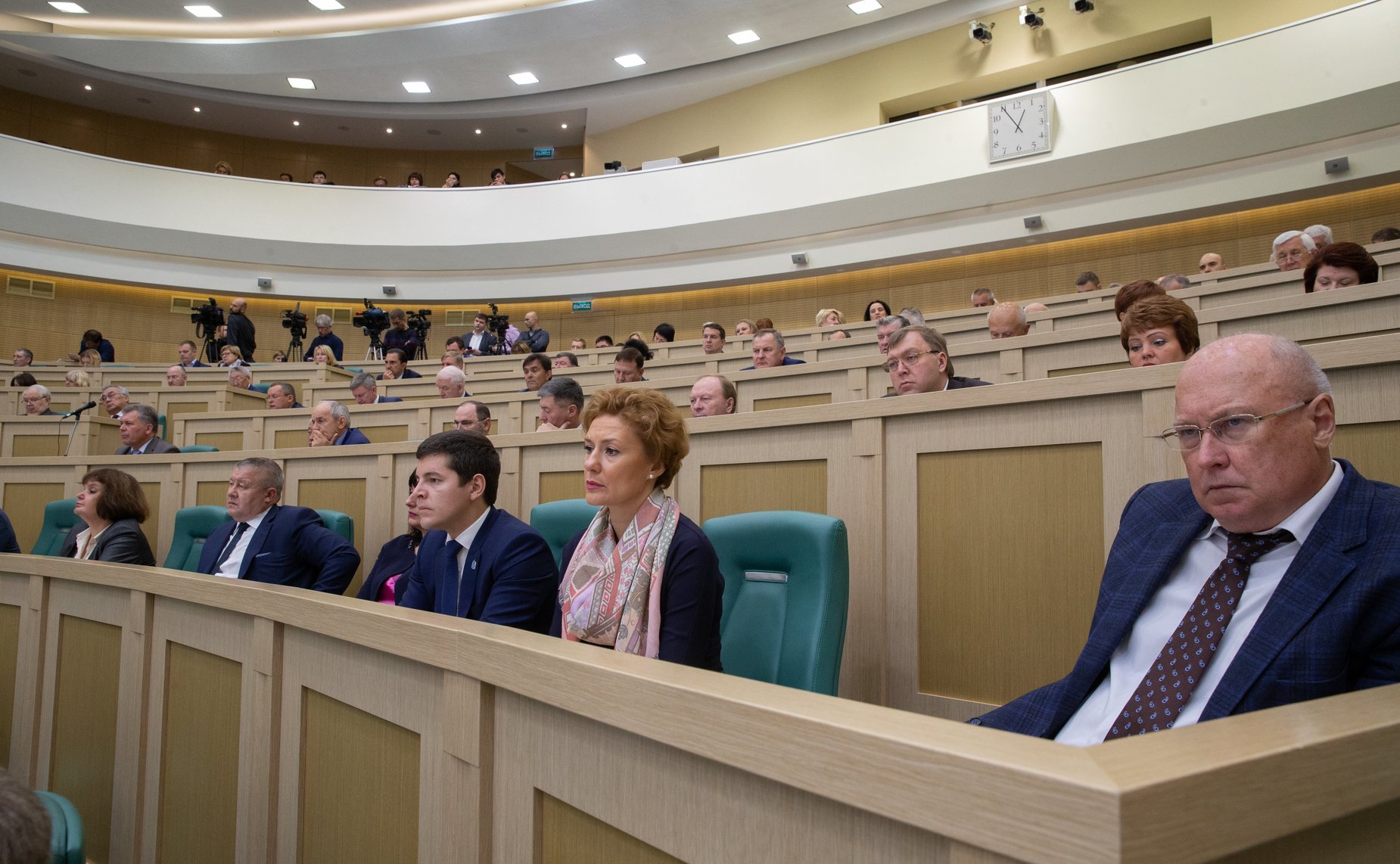 Парламентские слушания по обсуждению проекта бюджета на 2019 г. и на плановый период 2020 и 2021 гг