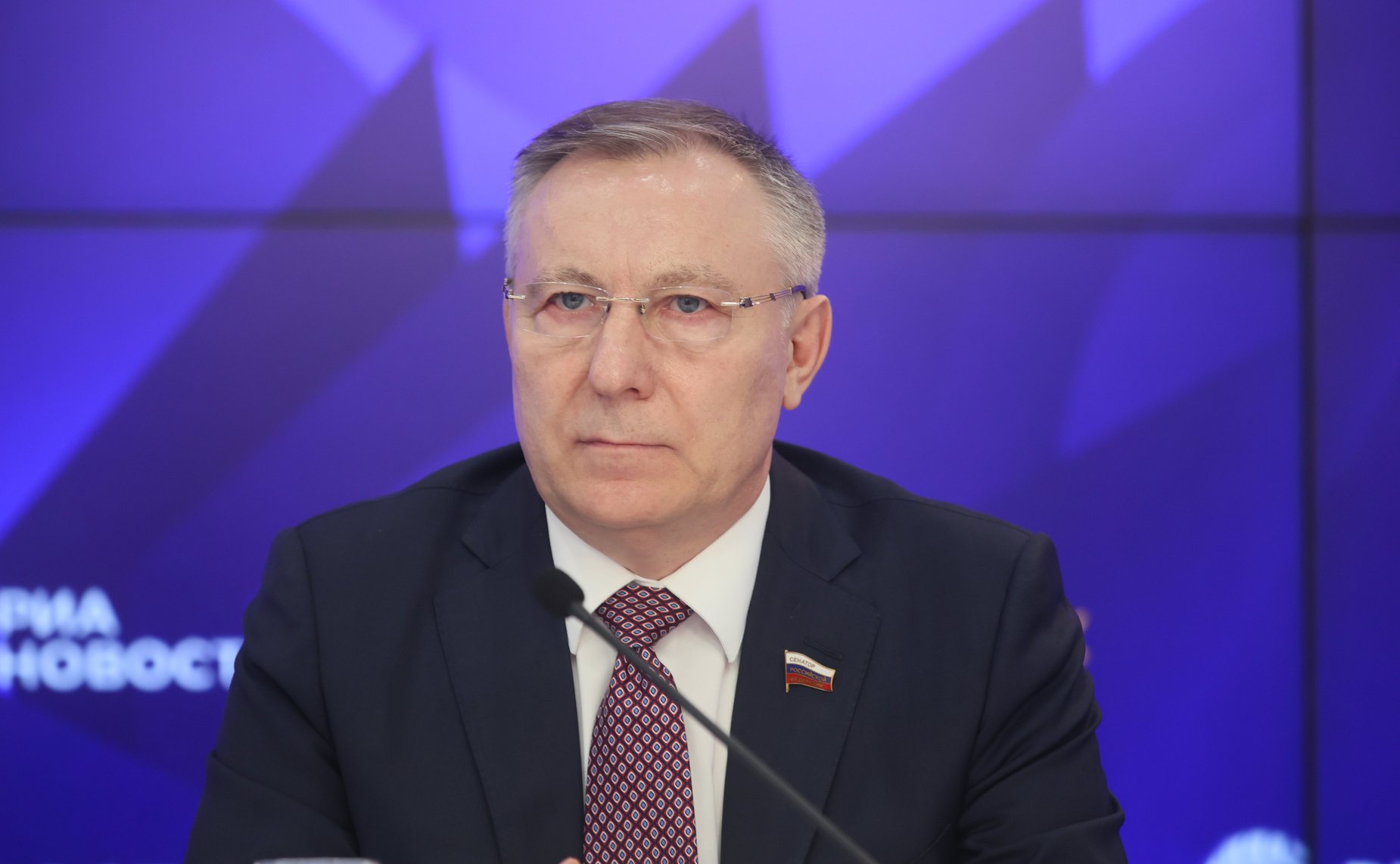 Первый заместитель председателя Комитета СФ, координатор Палаты молодых законодателей (ПМЗ) при Совете Федерации Александр Варфоломеев