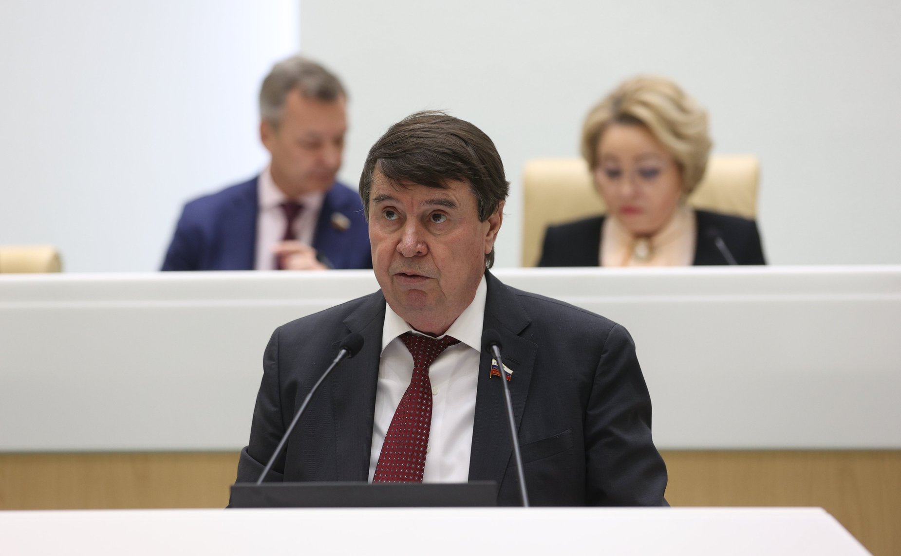 Сергей Цеков