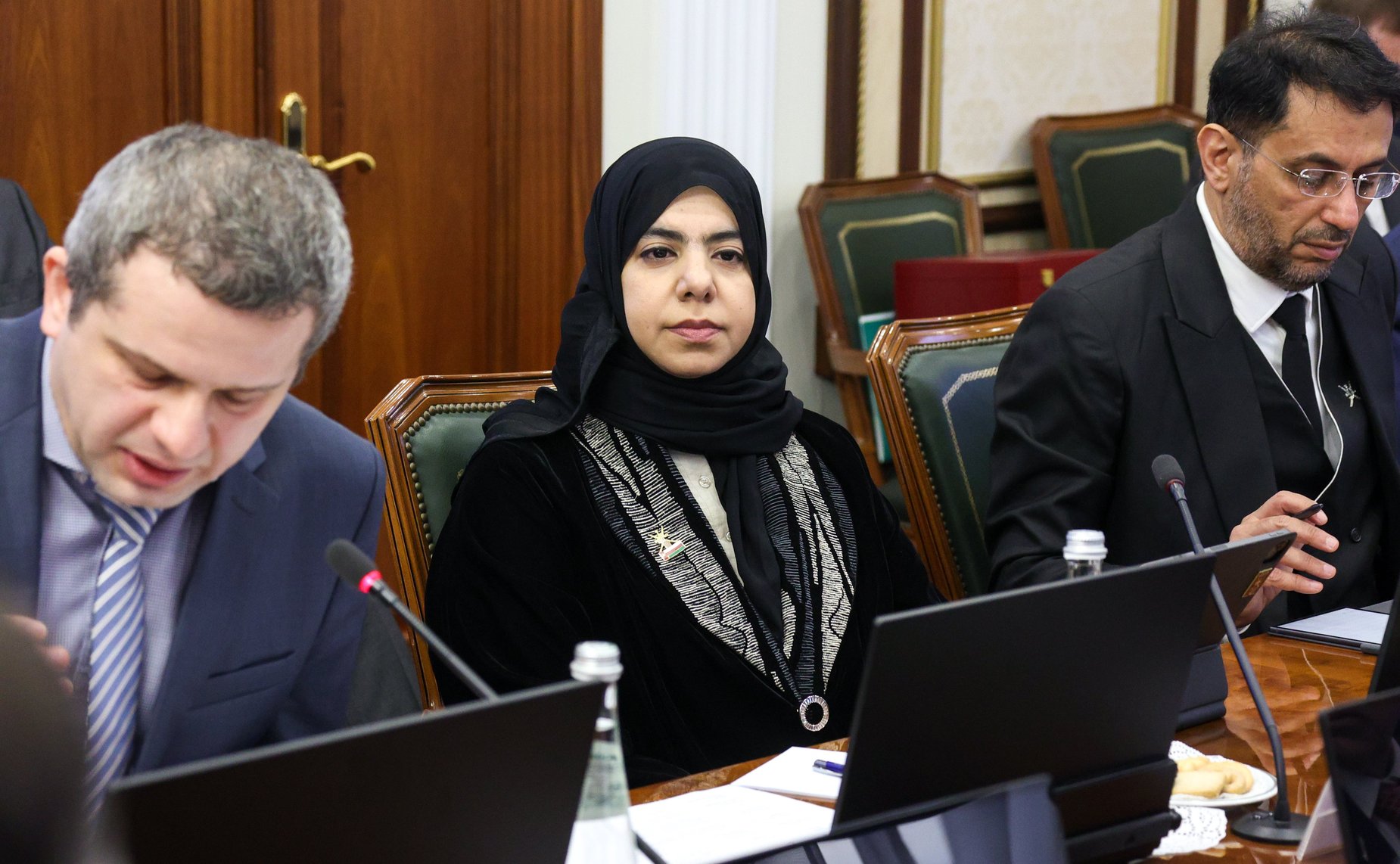 Встреча заместителя Председателя СФ Константина Косачева с руководителем группы по сотрудничеству с Российской Федерации, председателем Комитета по экономике и финансам Государственного совета Султаната Оман Зафером Аль Шанфари