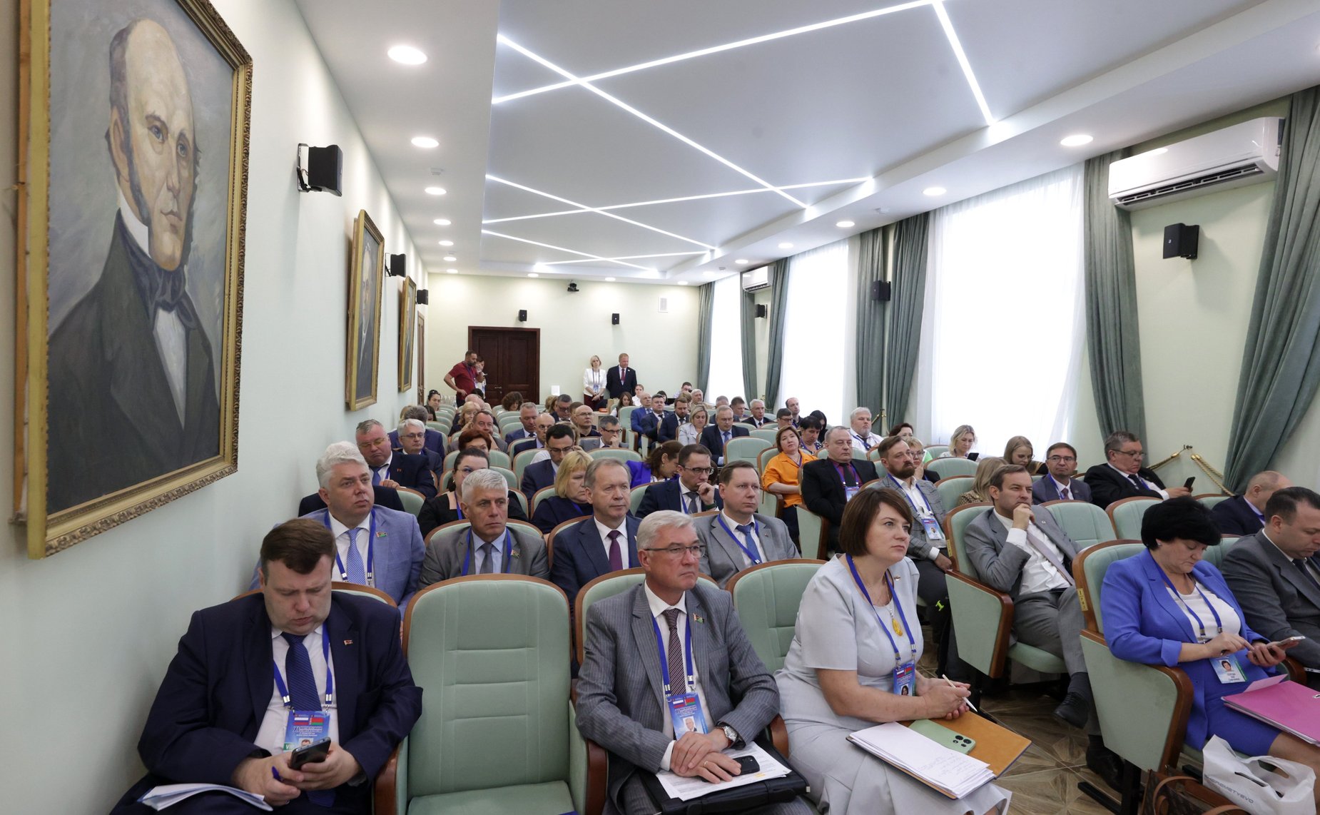 Ольга Забралова провела заседание секции на тему «Инновационная медицина и фармация в Союзном государстве: приоритетные направления и перспективы развития» (фото БЕЛТА)