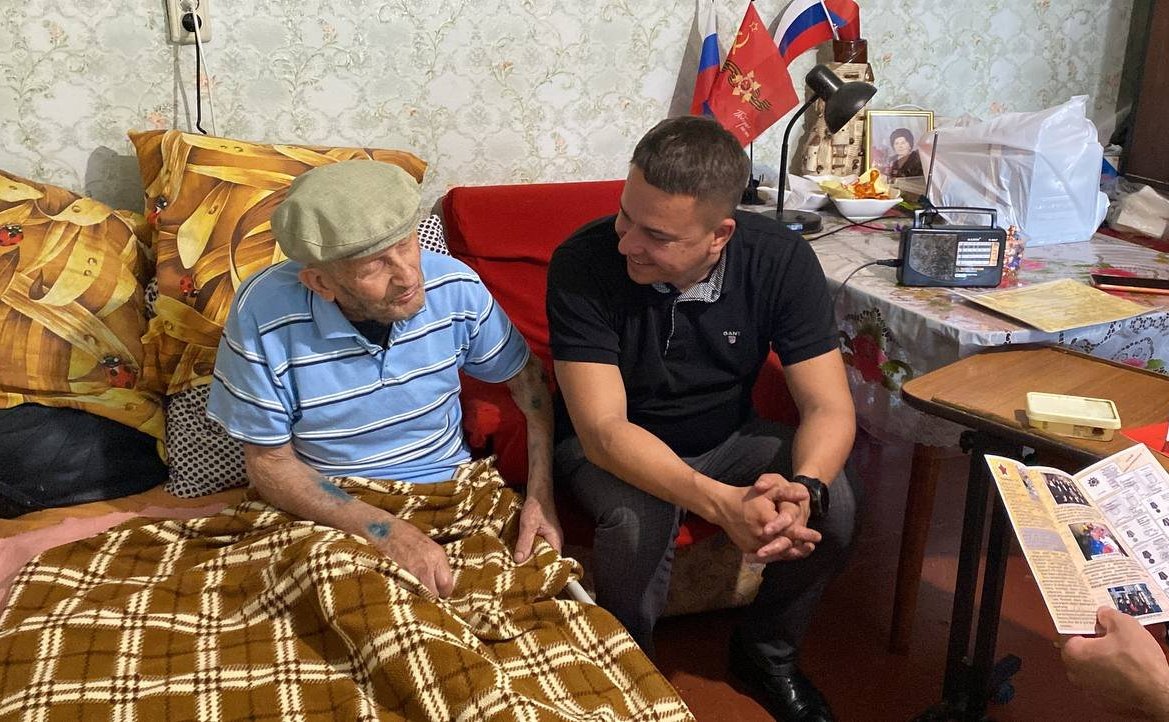 Айрат Гибатдинов побывал в новых регионах РФ