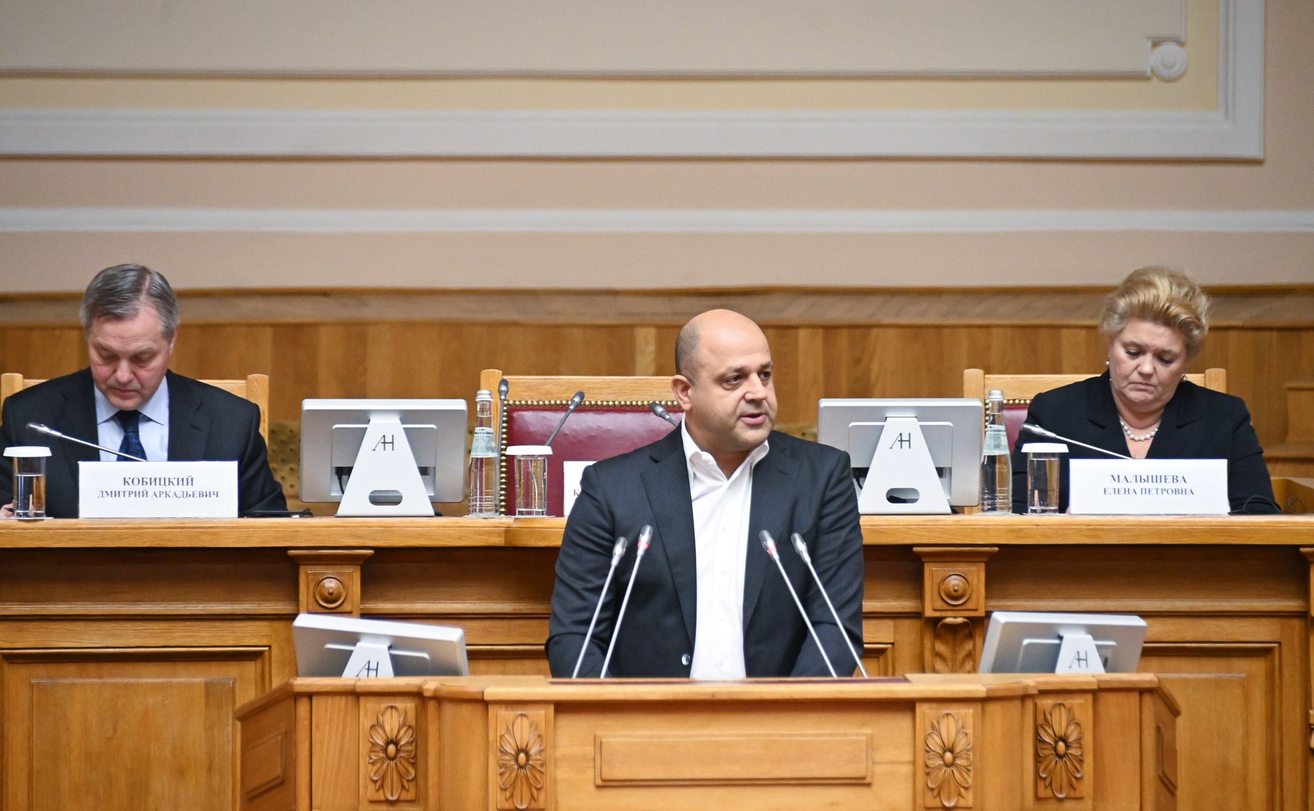 Пленарное заседание международной конференции «Великая Отечественная война в коллективной памяти народов Содружества: к 80-летию Победы»