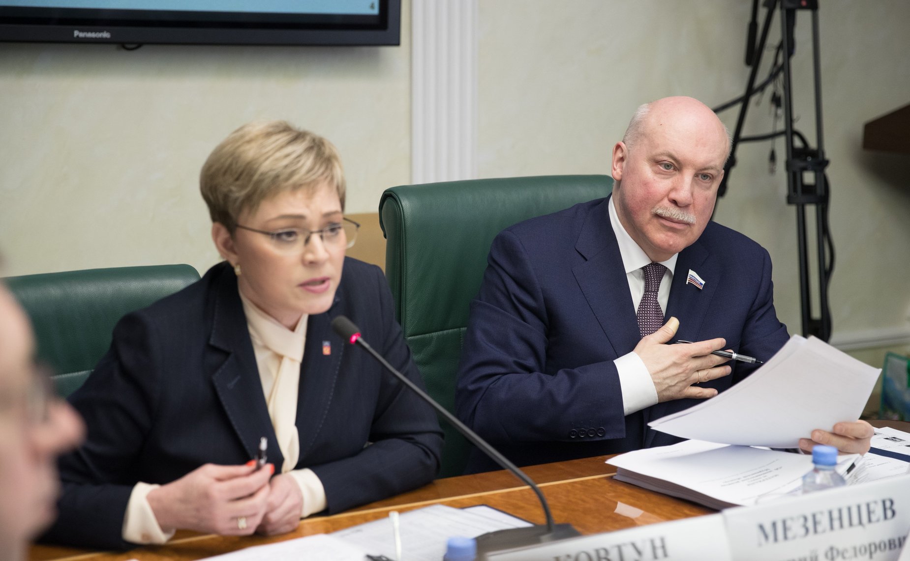 М. Ковтун и Д. Мезенцев