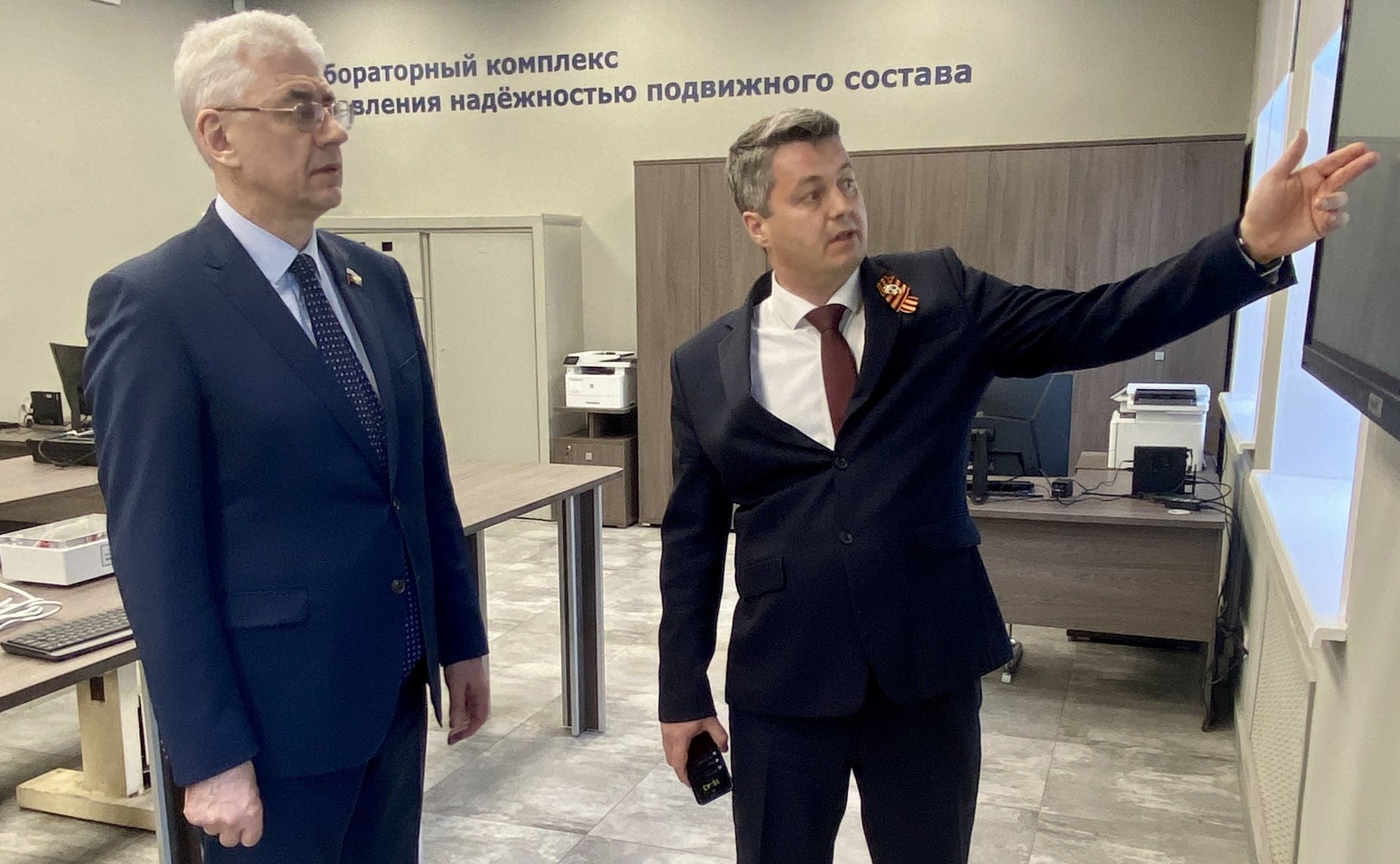 Виктор Калашников ознакомился с потенциалом предприятий Хабаровского края по выпуску протезных изделий для нуждающихся ветеранов СВО