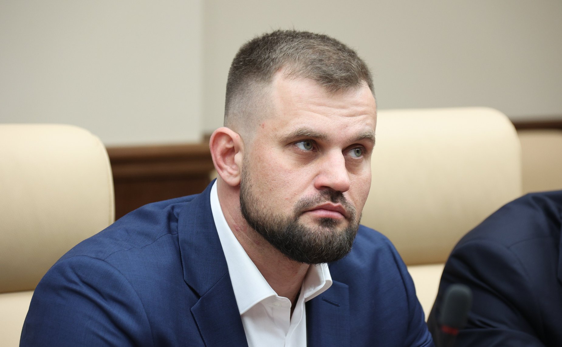 Совещание «Строительство и развитие логистических и распределительных центров, торговых объектов, входящих в крупные торговые сети, на территориях ДНР, ЛНР, Запорожской области и Херсонской области»