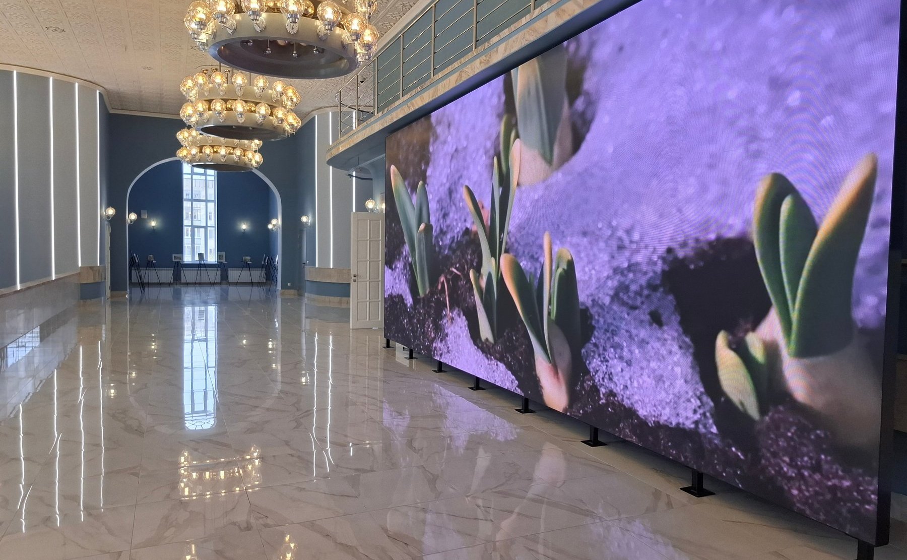 Сергей Мартынов встретился с руководством и артистами театра