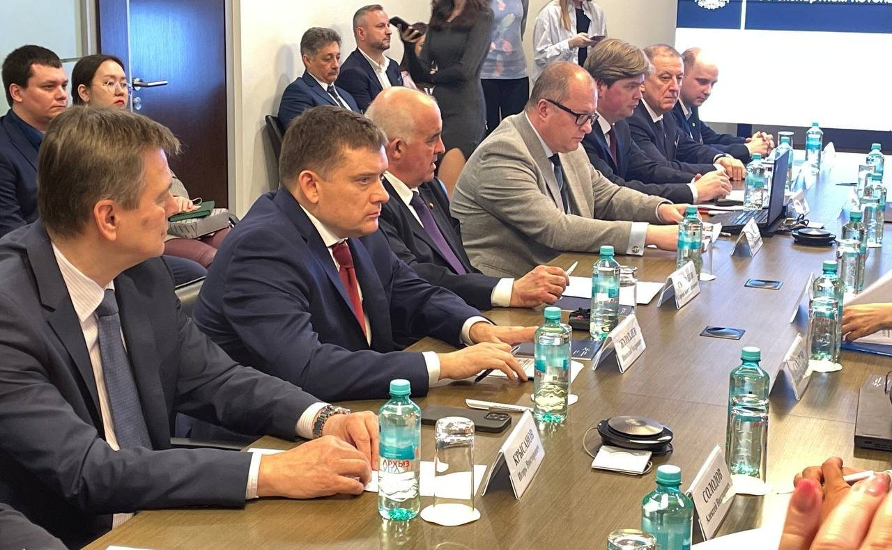 Николай Журавлев в рамках совместного проекта Совета Федерации и Российского экспортного центра принял участие в Днях Костромской области в РЭЦ