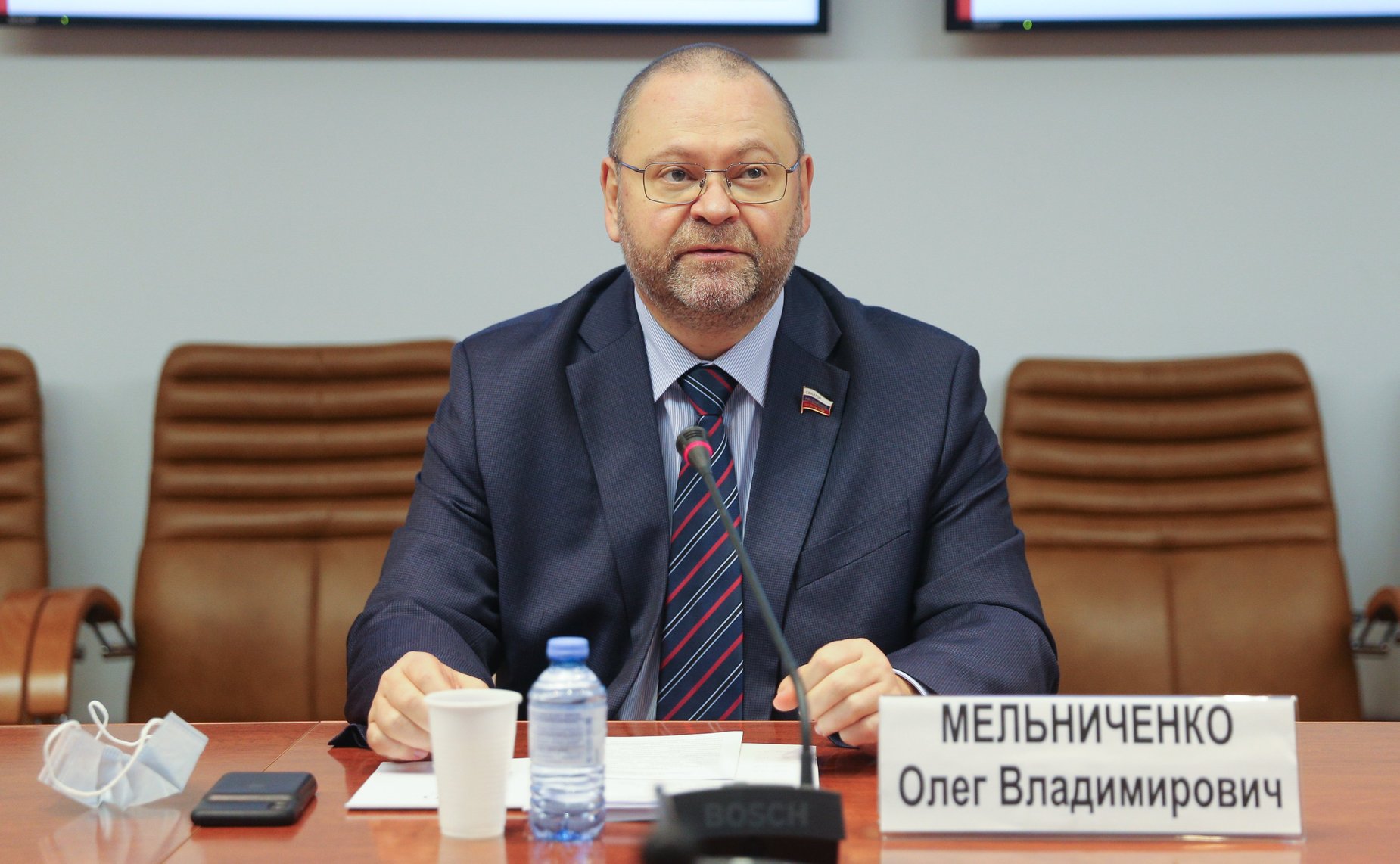 Олег Мельниченко