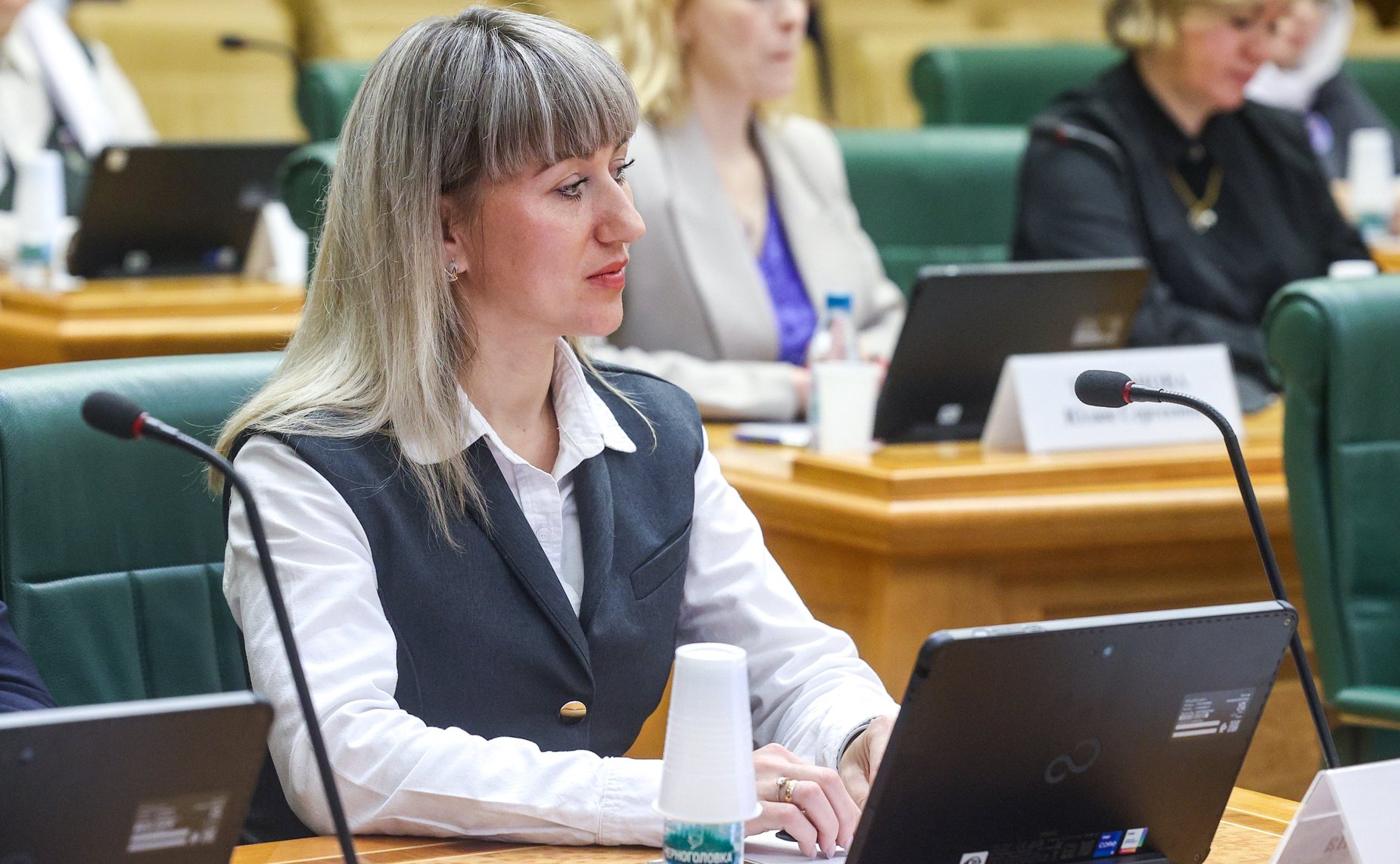 Встреча председателя Комитета СФ по науке, образованию и культуре Лилии Гумеровой с участниками окружных семейно-демографических конференций