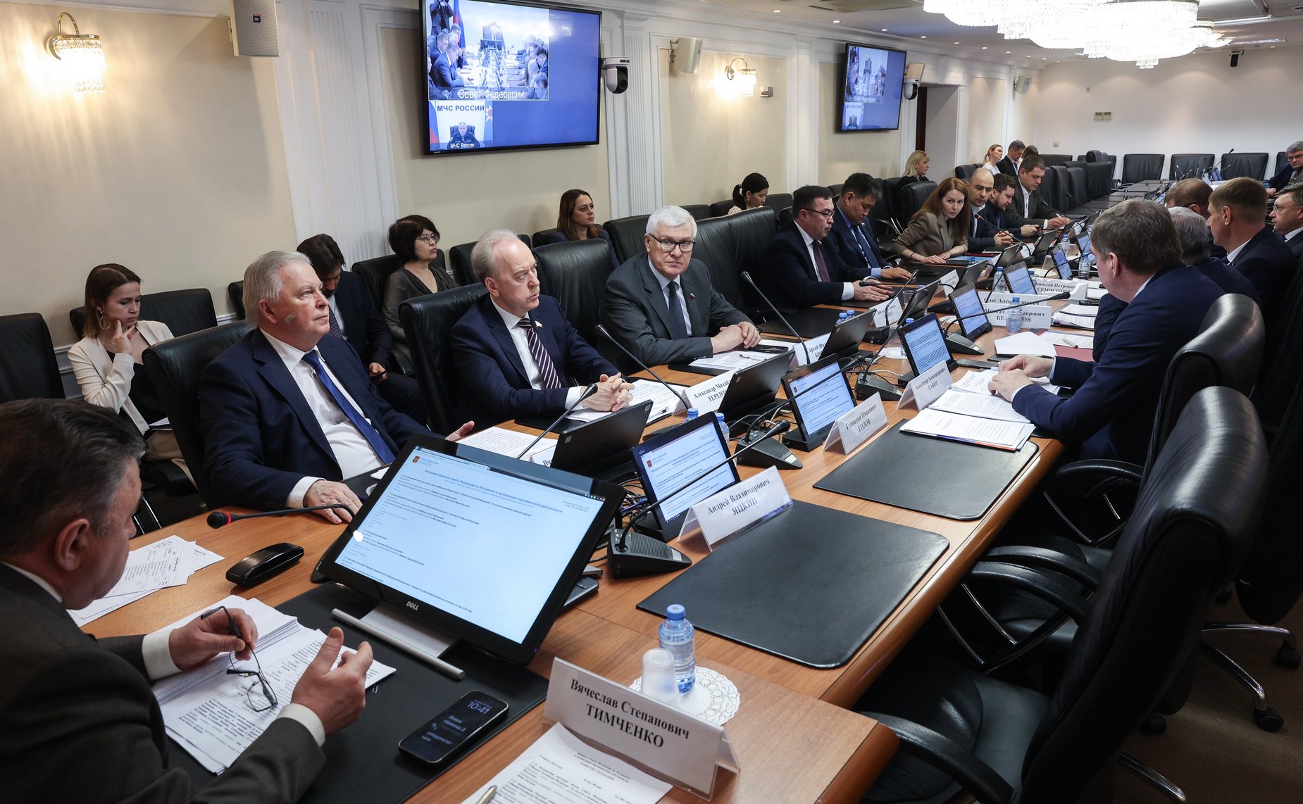 Заседание Комитета Совета Федерации по Регламенту и организации парламентской деятельности