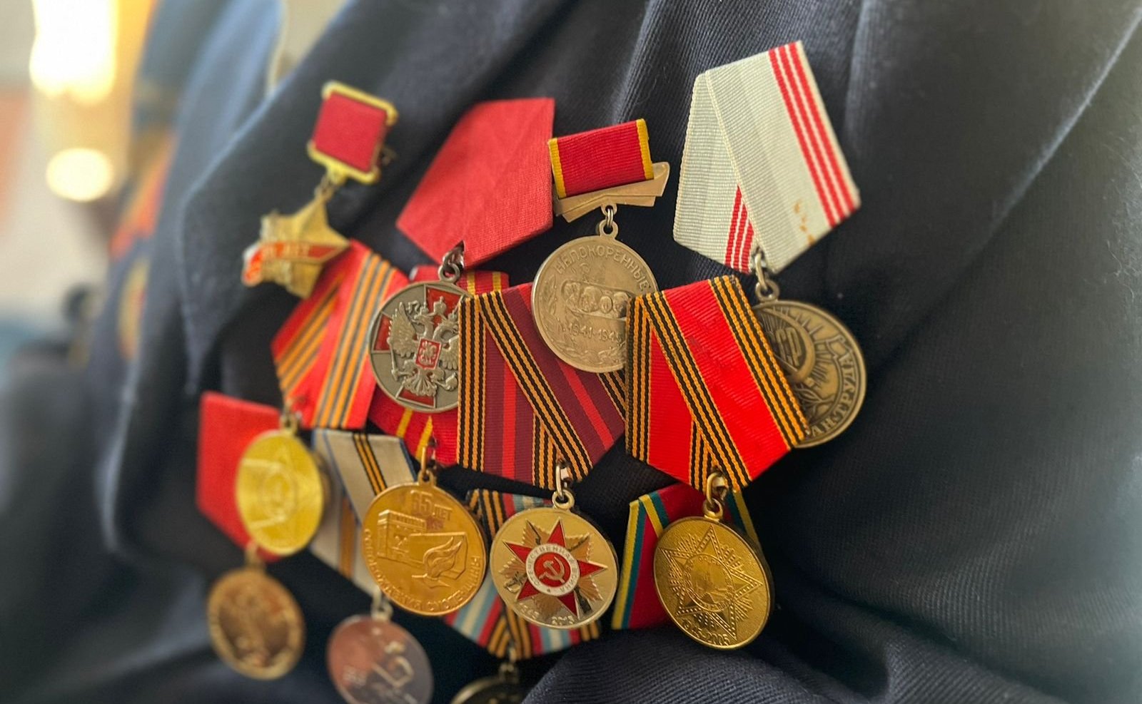 Артем Малащенков навестил бывшую малолетнюю узницу из Смоленска