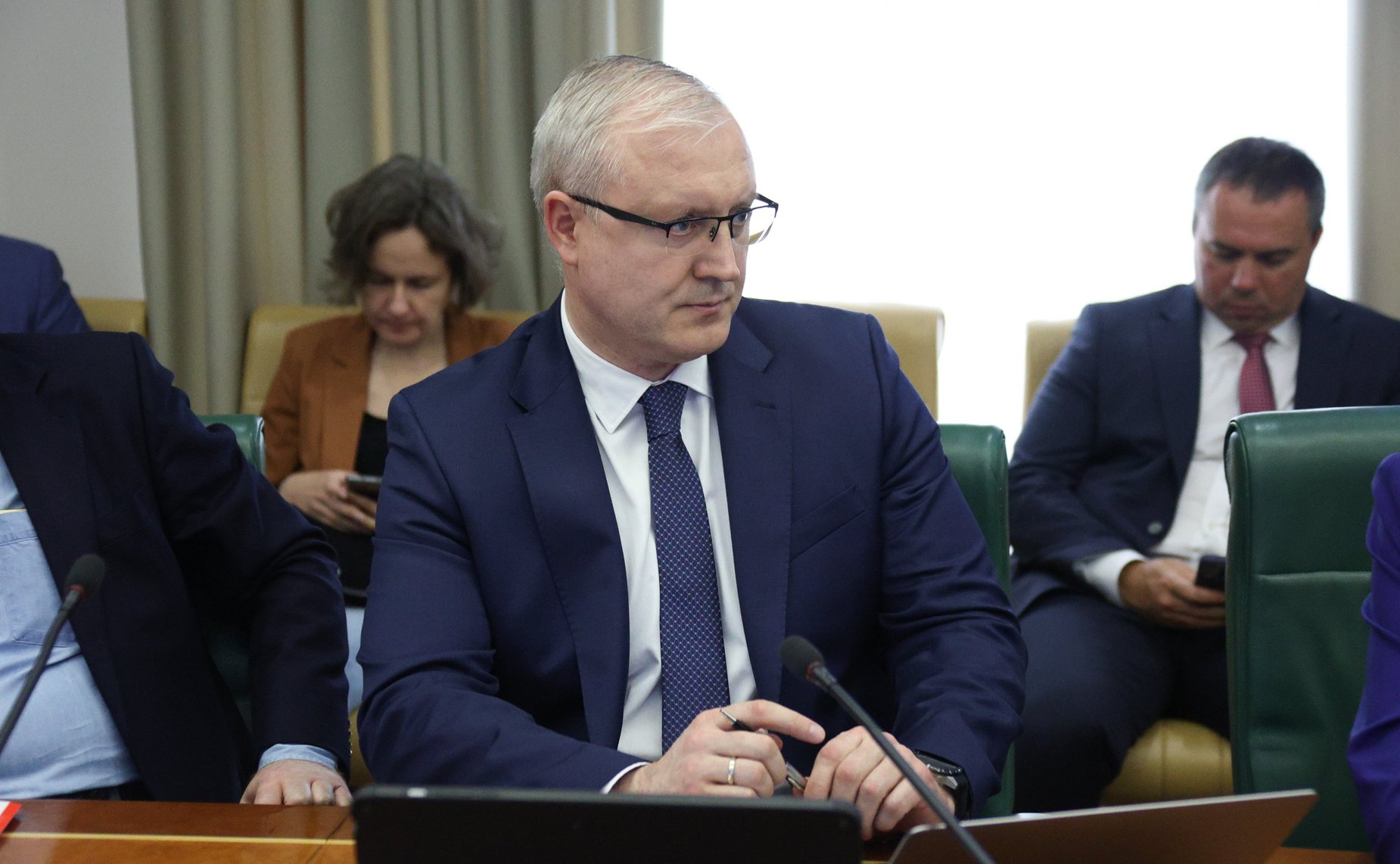 Круглый стол Комитета СФ по бюджету и финансовым рынкам совместно с Комитетом СФ по федеративному устройству, региональной политике, МСУ и делам Севера