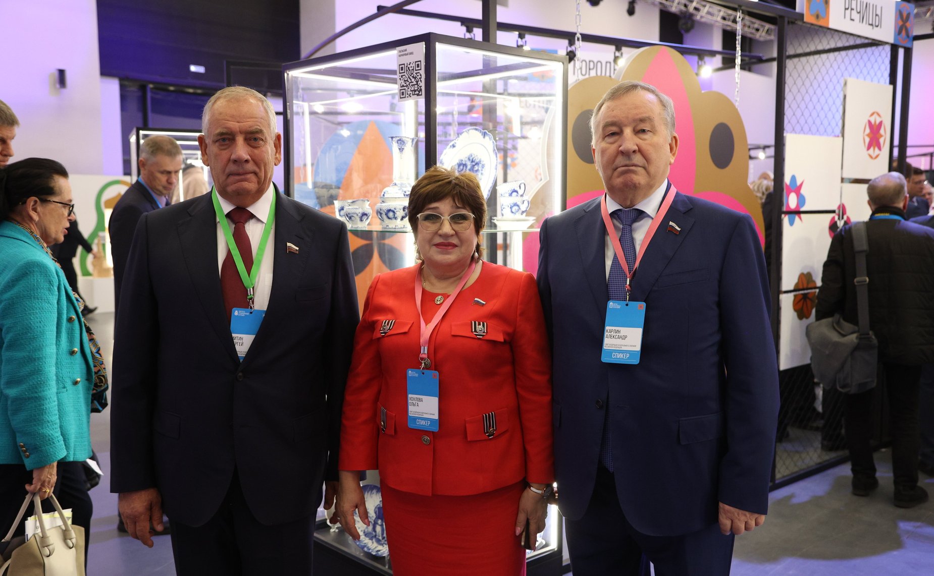 Осмотр экспозиции «Города и промыслы»