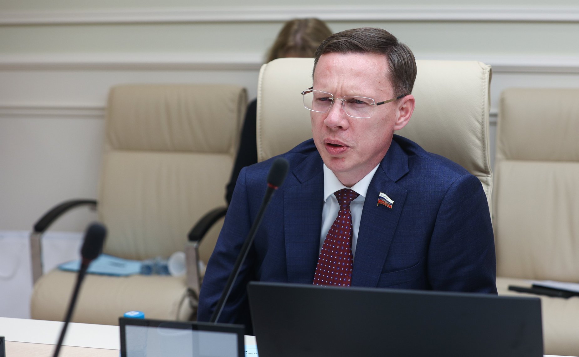 Виталий Назаренко