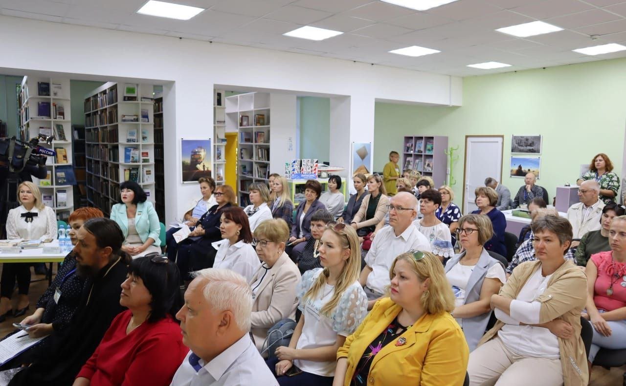 Екатерина Алтабаева выступила на конференции, посвящённой популяризации краеведческих исследований